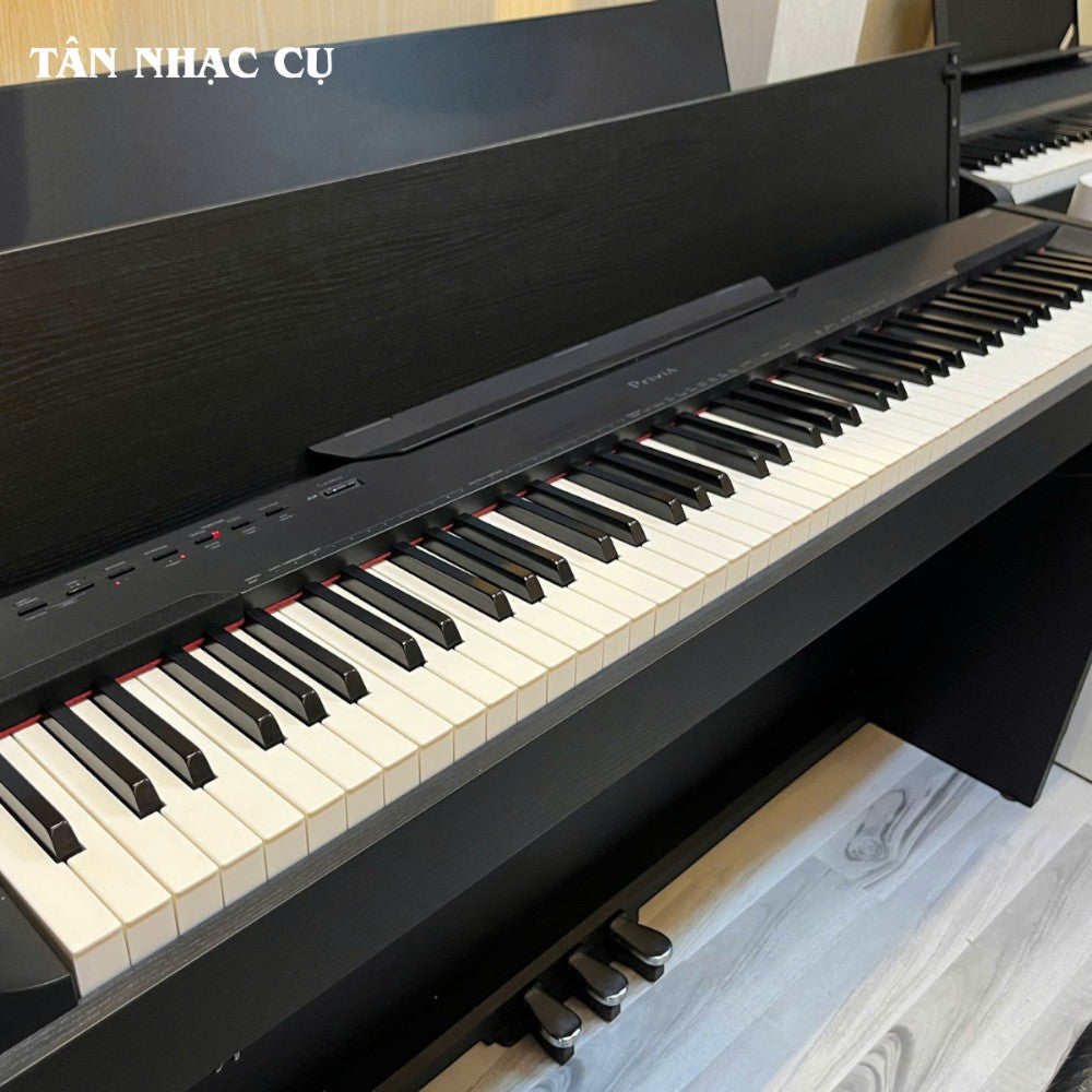 Đàn piano điện TÂN NHẠC CỤ Casio PX830 màu đen dáng tủ với bàn phím búa 88 phím và ba pedal chân đế