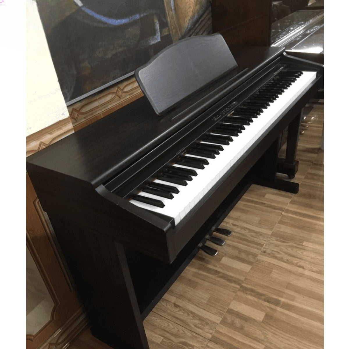 Đàn piano điện Columbia EP1400 màu đen sang trọng tại TÂN NHẠC CỤ, thiết kế chắc chắn cho người mới tập