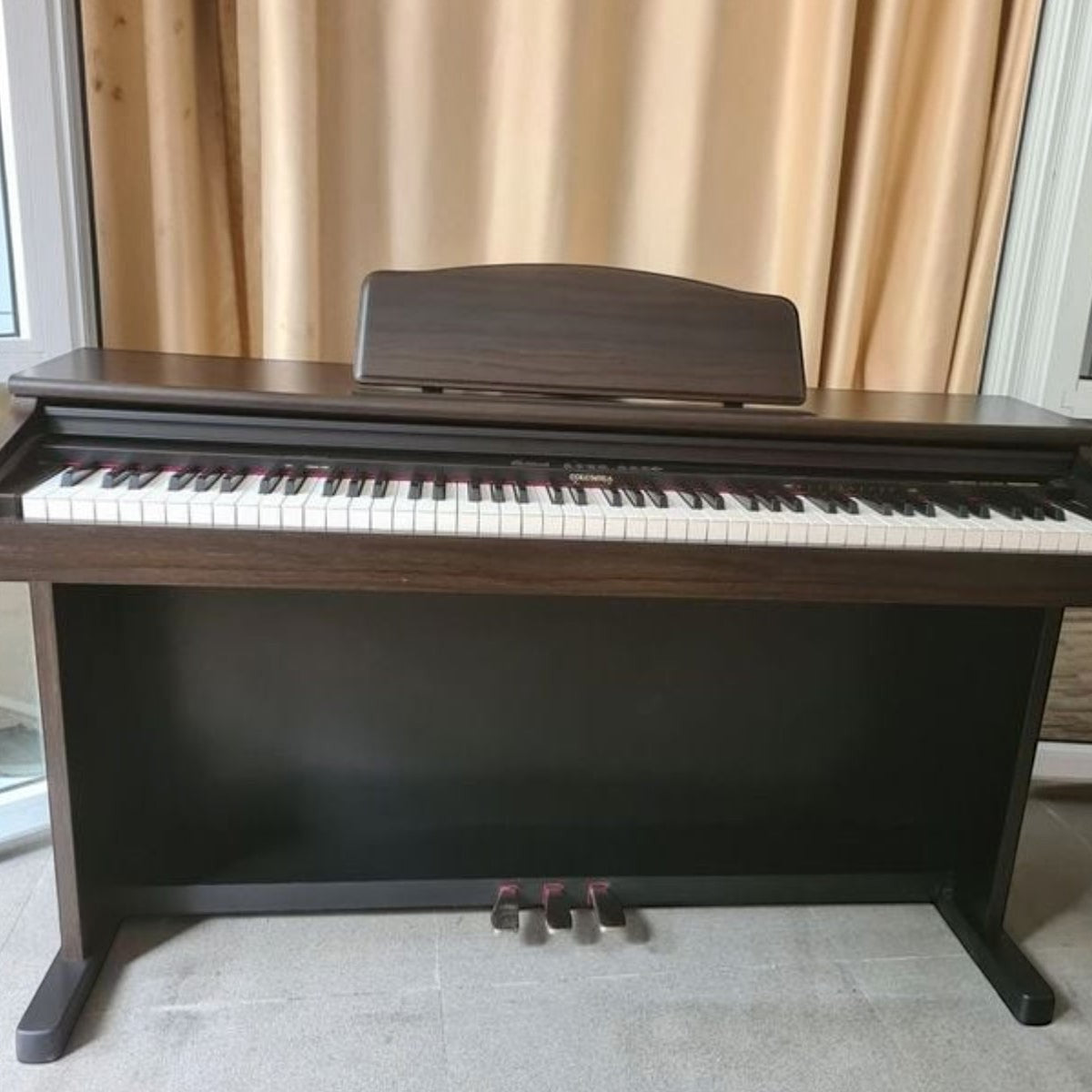 Đàn piano điện TÂN NHẠC CỤ Columbia EP1400 màu nâu gỗ thiết kế cổ điển, phù hợp luyện tập tại nhà