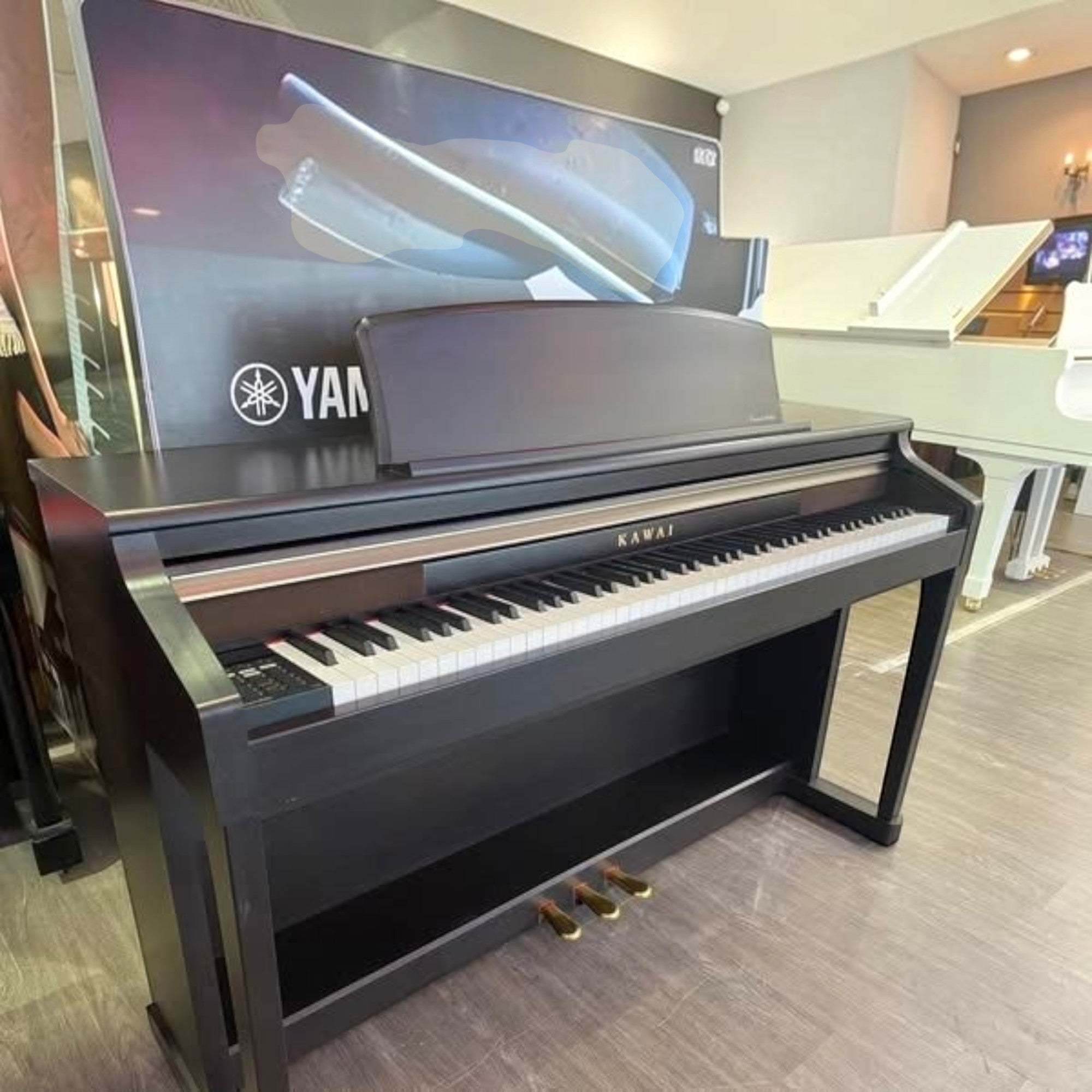 Đàn piano điện Kawai CA65 màu nâu đậm với bàn phím gỗ Grand Feel tại cửa hàng TÂN NHẠC CỤ