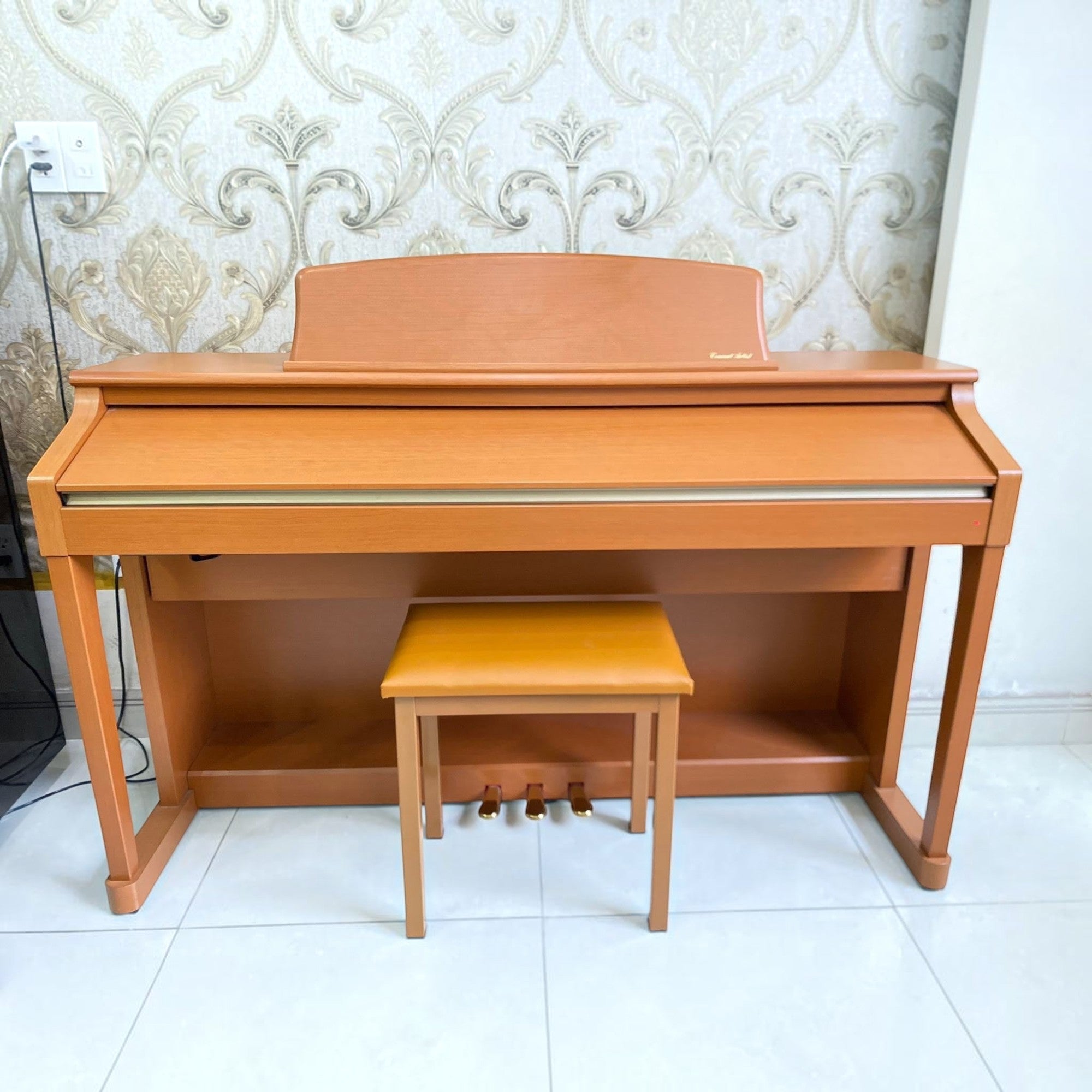 Đàn piano điện TÂN NHẠC CỤ Kawai CA65 dáng tủ màu nâu gỗ sang trọng với bàn phím Grand Feel cao cấp
