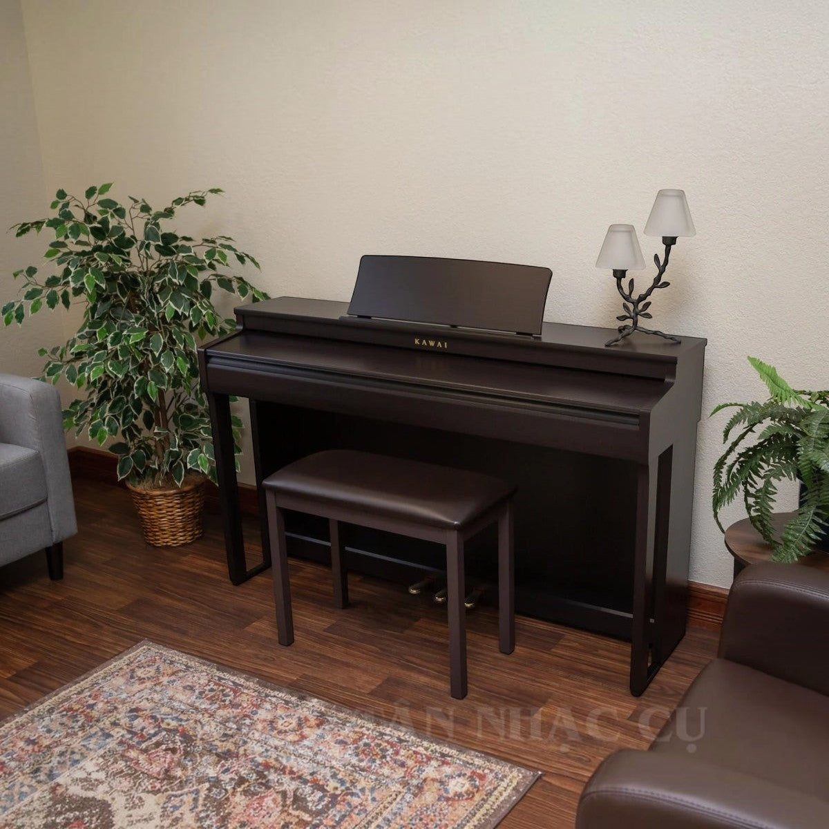Đàn piano điện Kawai CN201 màu nâu gỗ sang trọng tại TÂN NHẠC CỤ, thiết kế dáng tủ hiện đại với ghế đàn đi kèm.