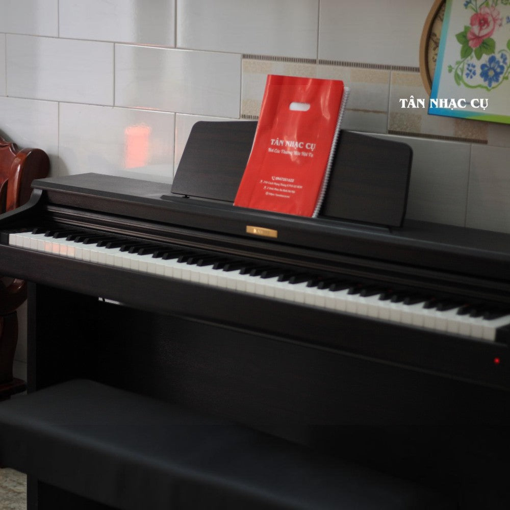 Đàn piano điện Kawai CN21 màu nâu gỗ sang trọng, thiết kế dáng tủ hiện đại tại cửa hàng TÂN NHẠC CỤ