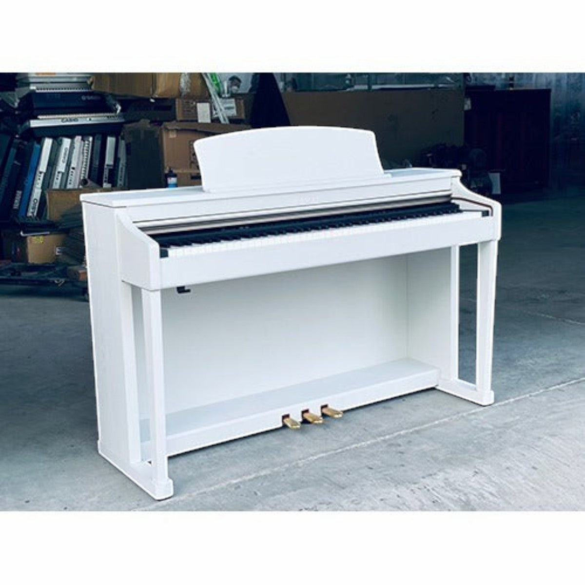 Đàn piano điện Kawai CN33 màu trắng sang trọng tại TÂN NHẠC CỤ, thiết kế dáng tủ hiện đại với 3 pedal.