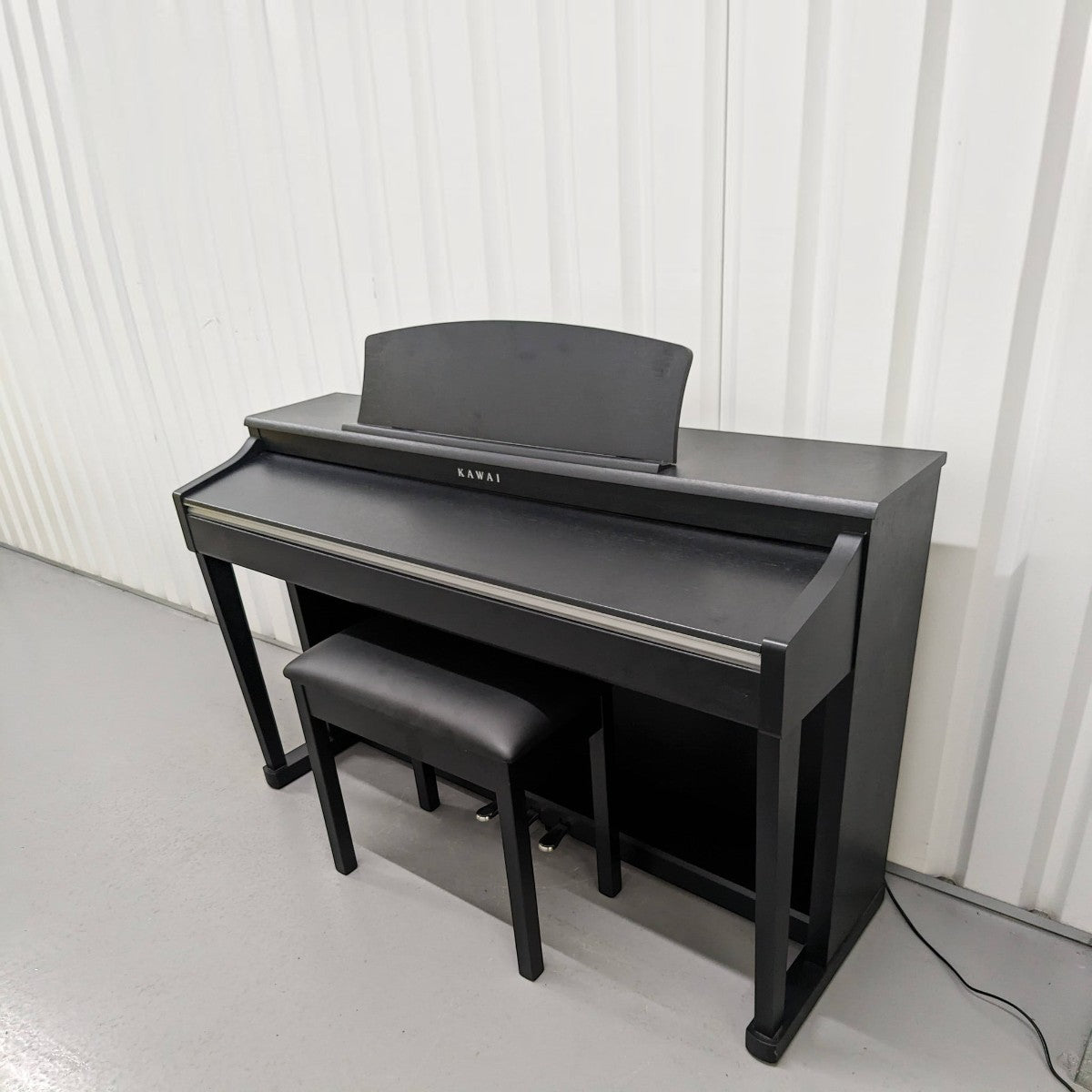Đàn piano điện Kawai CN33 màu đen dáng tủ sang trọng, thiết kế hiện đại tại TÂN NHẠC CỤ
