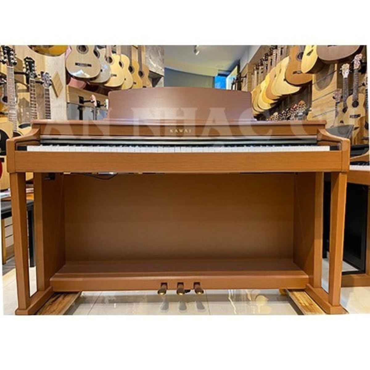 Đàn piano điện Kawai CN33 dáng tủ màu gỗ sang trọng tại showroom TÂN NHẠC CỤ