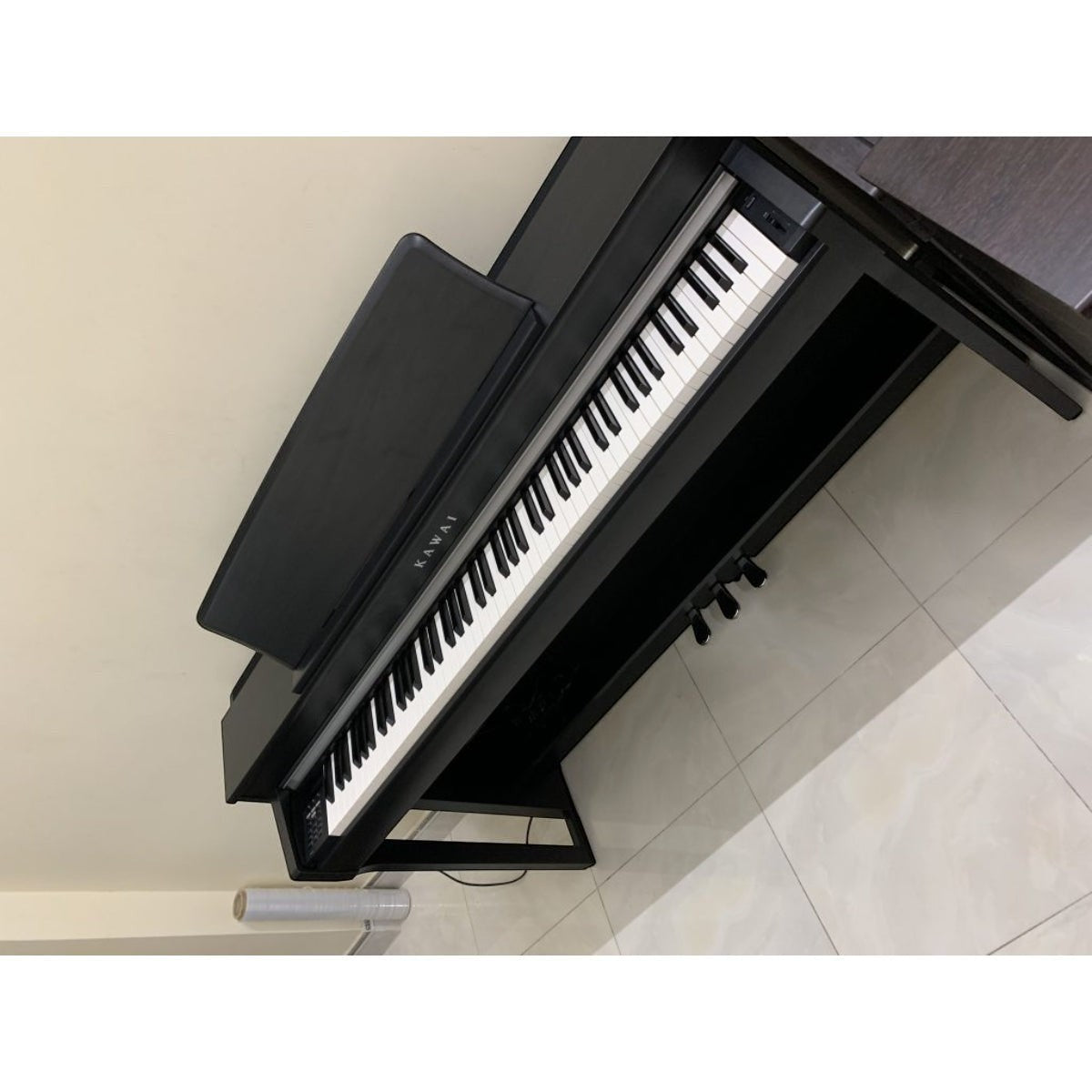 Đàn piano điện Kawai CN370GP dáng grand thu nhỏ màu đen tại TÂN NHẠC CỤ