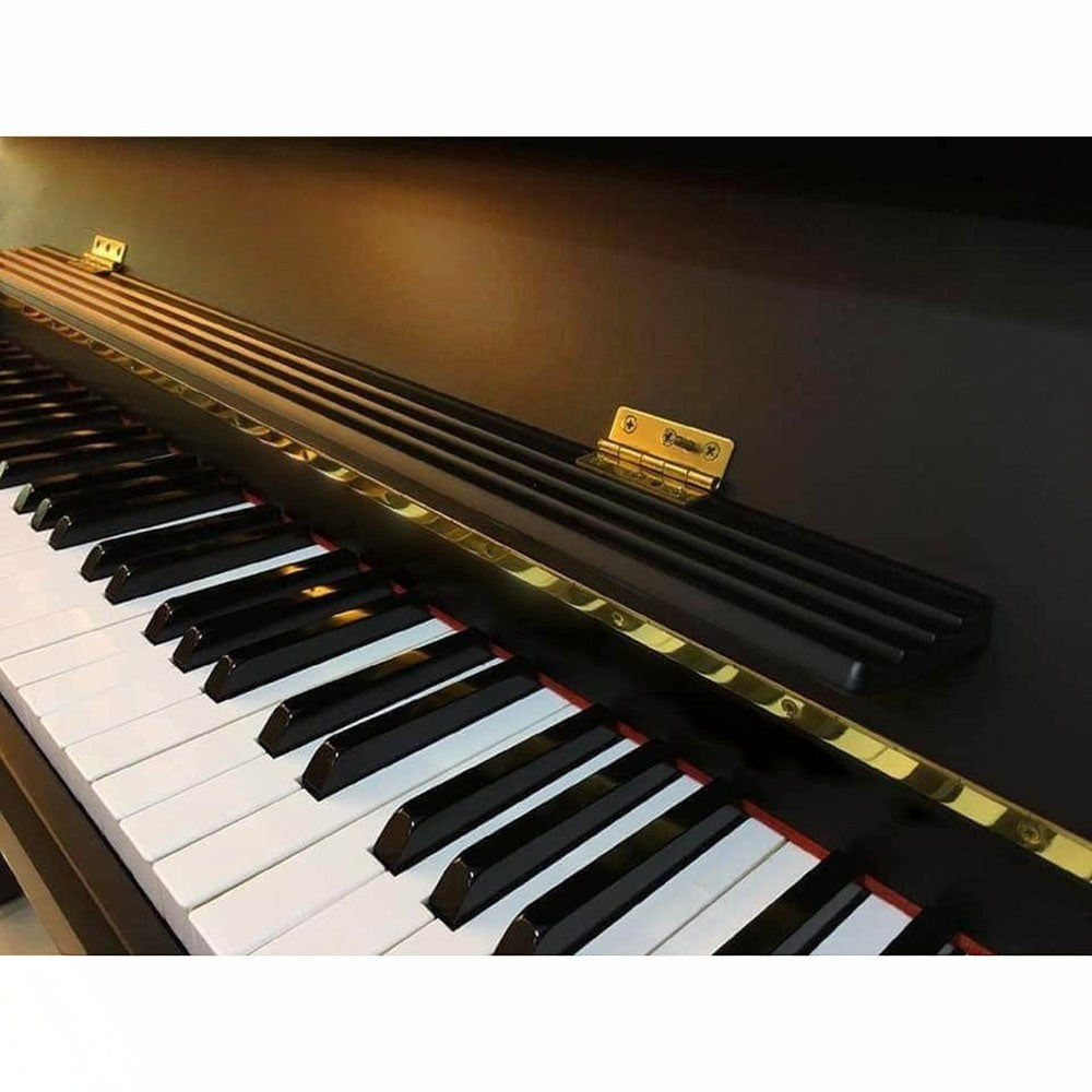 Đàn piano điện giả cơ Kawai HE10 dáng tủ màu đen sang trọng tại Tân Nhạc Cụ với bàn phím gỗ nặng chi tiết