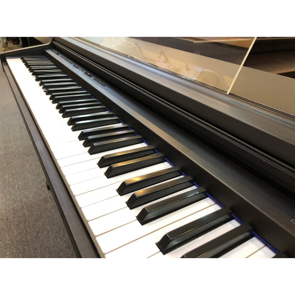 Đàn piano điện Kawai PW360MR màu đen với bàn phím gỗ 88 phím tại cửa hàng TÂN NHẠC CỤ