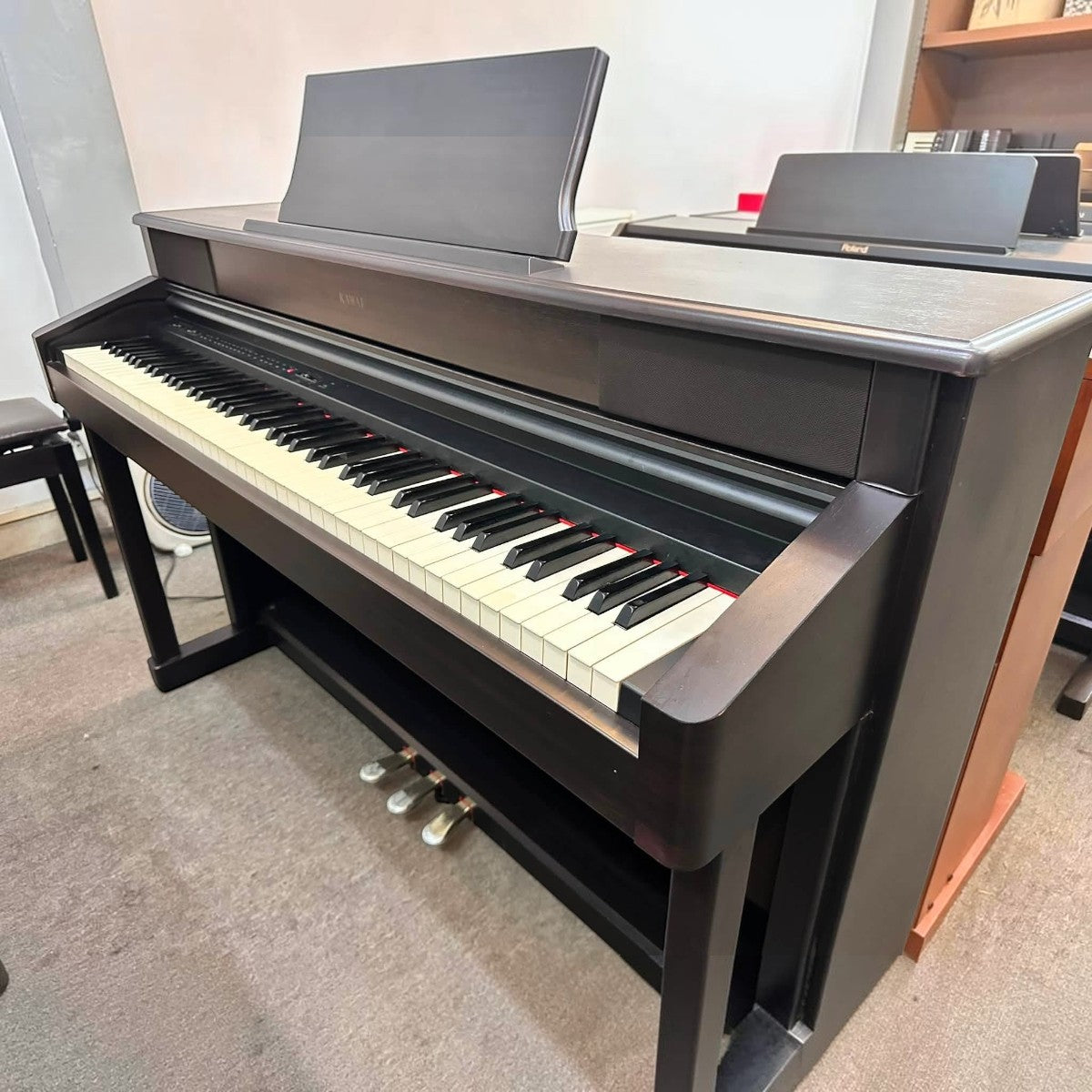 Đàn piano điện Kawai PW920 dáng tủ màu đen sang trọng tại showroom TÂN NHẠC CỤ