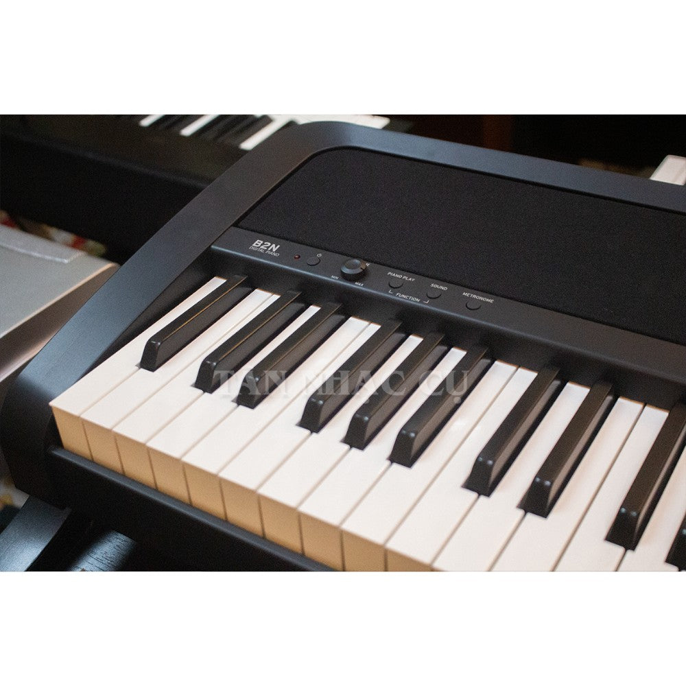 Đàn piano điện Korg B2 màu đen với bàn phím búa NH tại TÂN NHẠC CỤ, thiết kế gọn nhẹ cho người mới bắt đầu
