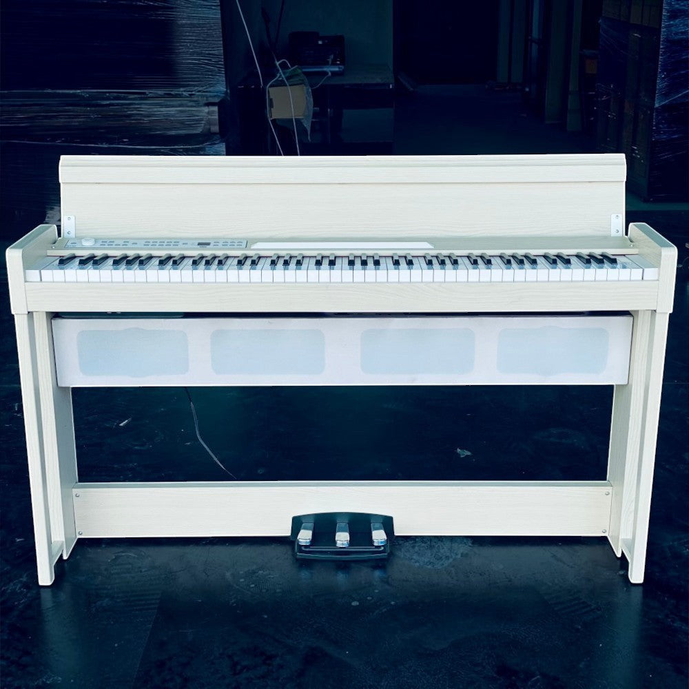 Đàn piano điện Korg C1 Air màu trắng thanh mảnh với 88 phím RH3 tại TÂN NHẠC CỤ