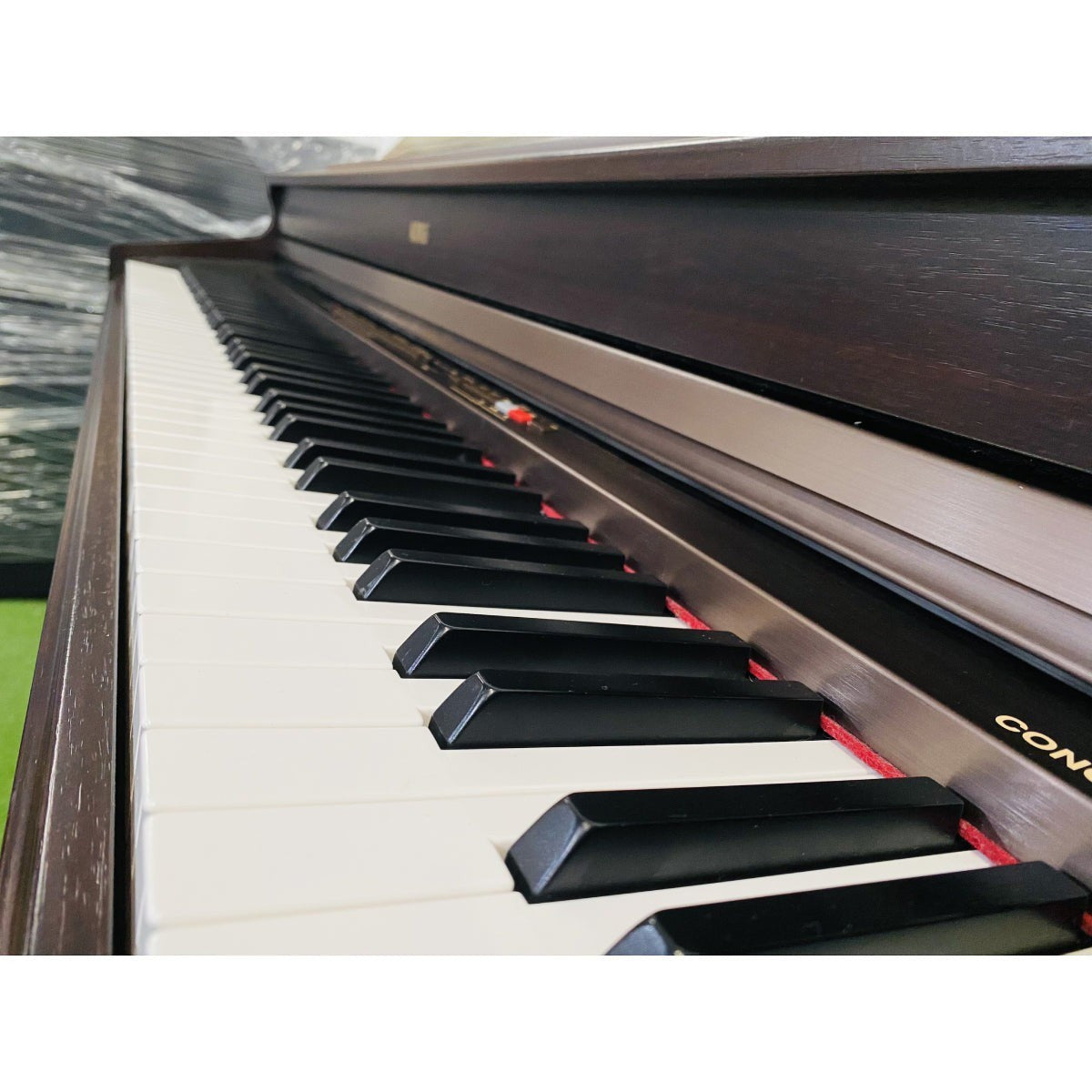Đàn piano điện Korg C3200 màu nâu gỗ với bàn phím búa RH2 tại Tân Nhạc Cụ