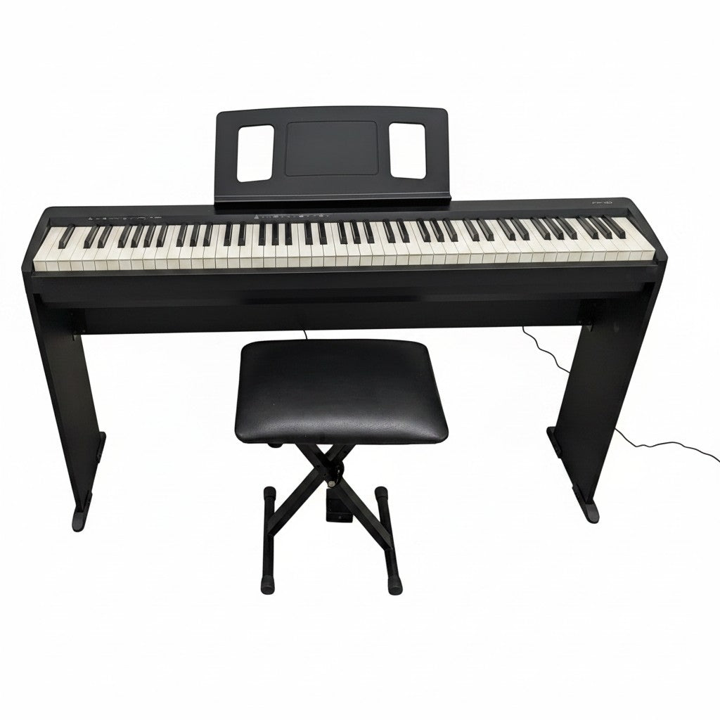 Đàn piano điện Roland FP-10 màu đen với bàn phím PHA-4 tại TÂN NHẠC CỤ, kèm ghế đàn và giá để bản nhạc