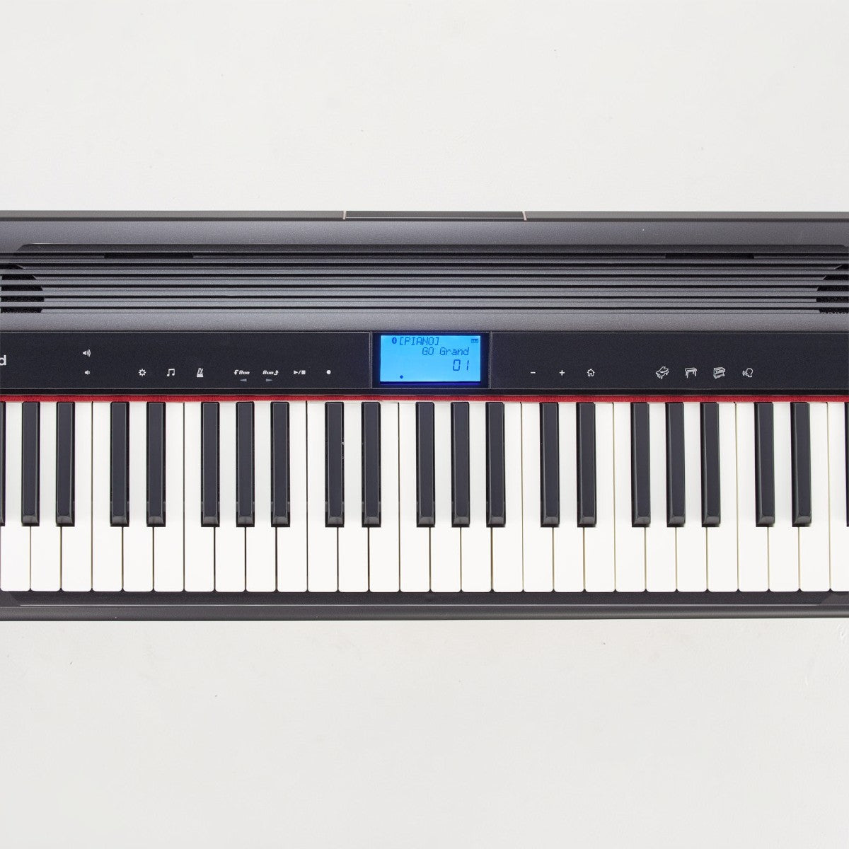 Đàn piano điện Roland GO:61 màu đen với 61 phím full-size và màn hình hiển thị tại Tân Nhạc Cụ