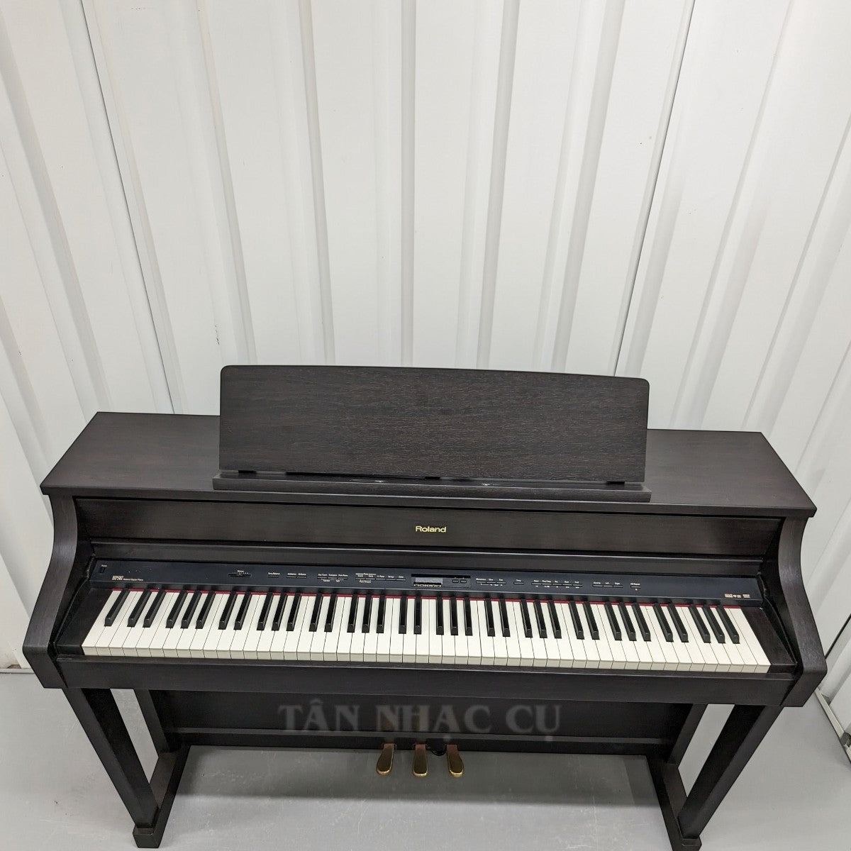 Đàn piano điện Roland HP507 màu gỗ mun sang trọng, thiết kế dáng tủ cao cấp tại TÂN NHẠC CỤ