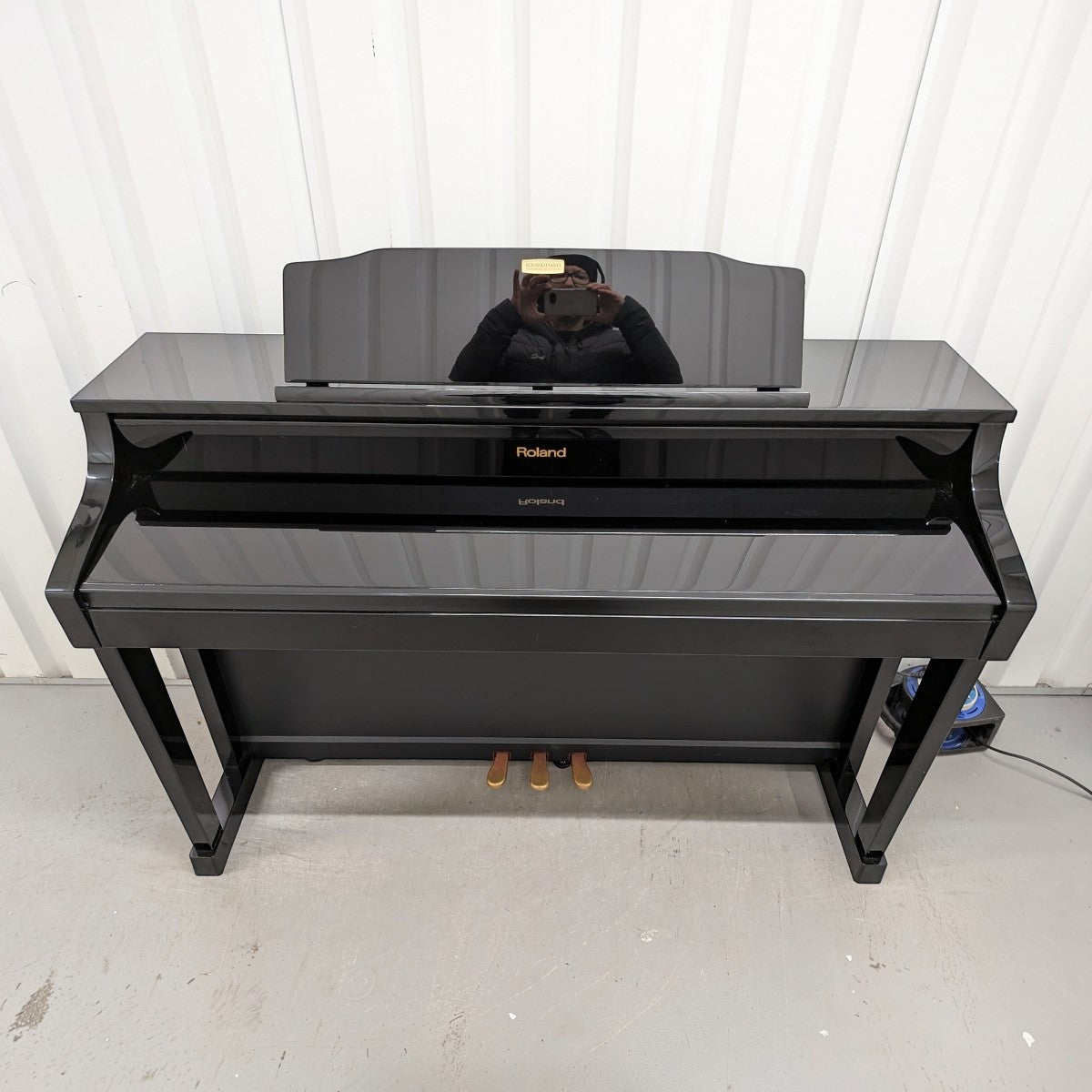 Đàn piano điện Roland HP508GP màu đen bóng gương sang trọng tại TÂN NHẠC CỤ