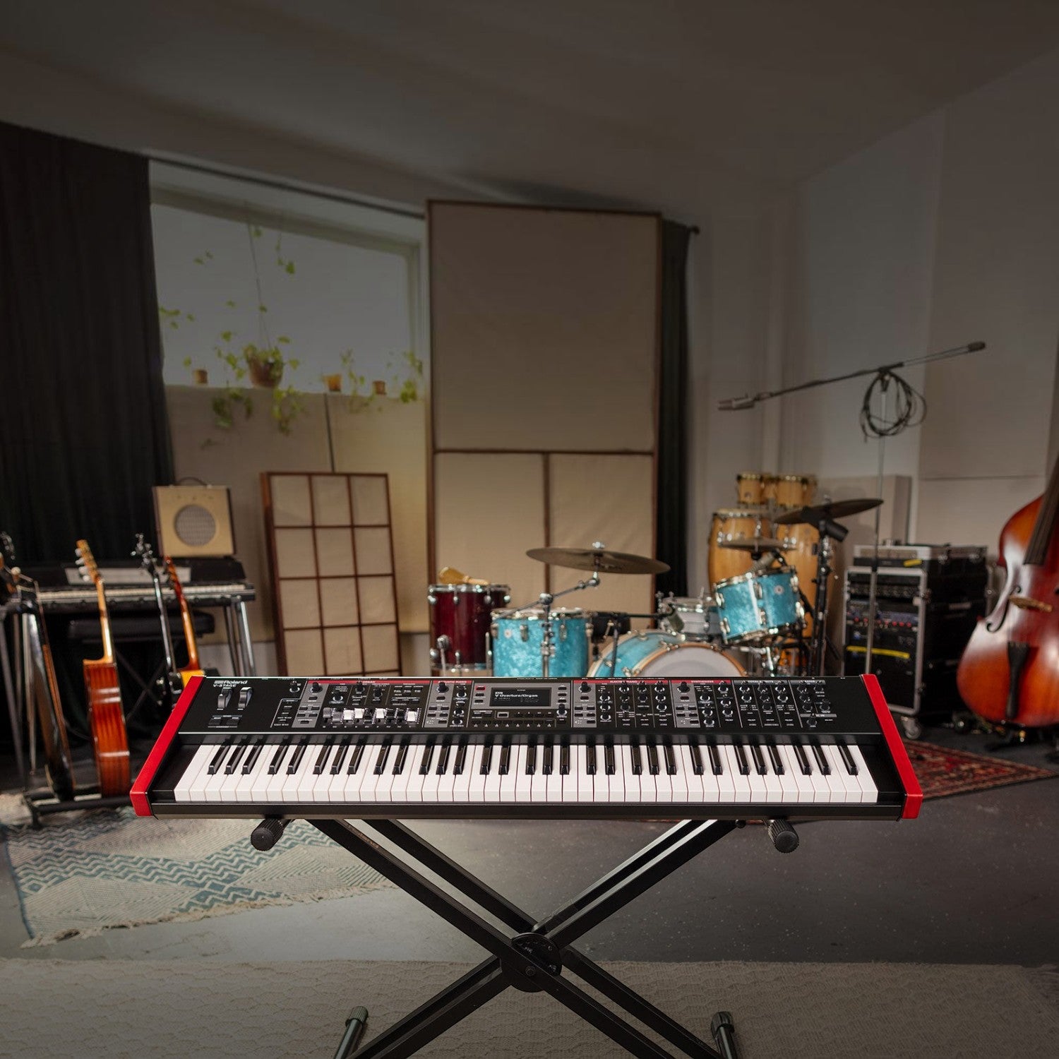 Đàn piano điện Roland V-Stage 76 tại showroom TÂN NHẠC CỤ, thiết kế chuyên nghiệp với bàn phím waterfall 76 phím.