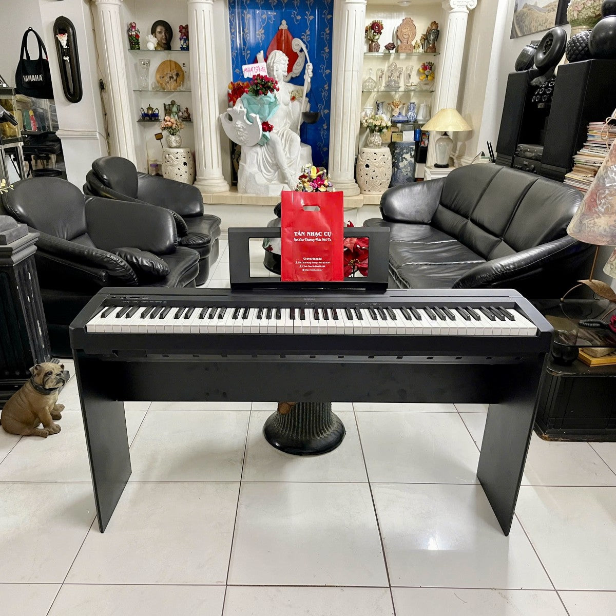 Đàn piano điện Yamaha P45 cũ màu đen tại Tân Nhạc Cụ, bàn phím 88 phím GHS, thiết kế gọn gàng cho người mới học.