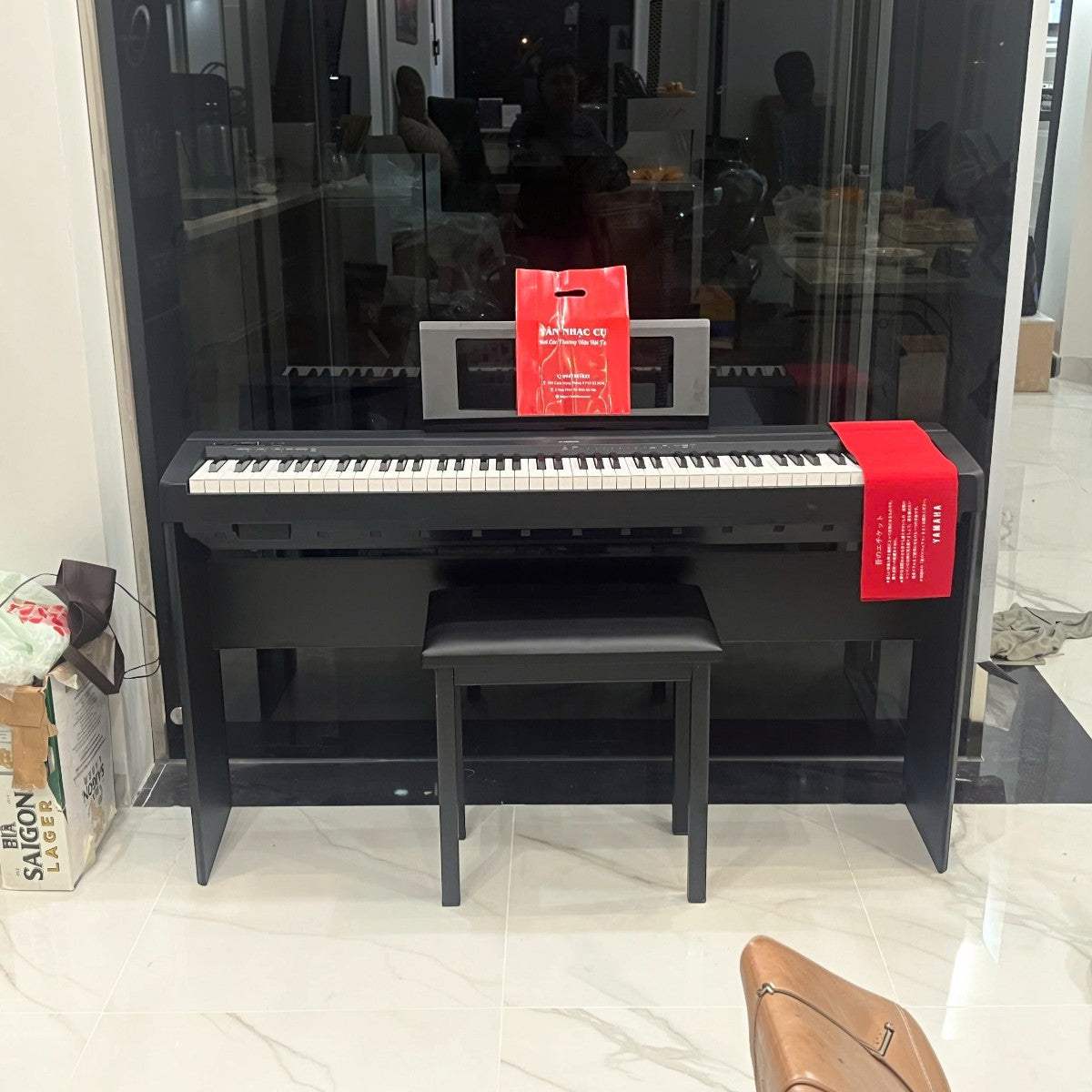 Đàn piano điện Yamaha P45 cũ màu đen tại Tân Nhạc Cụ, thiết kế 88 phím GHS nhỏ gọn cho người mới bắt đầu.