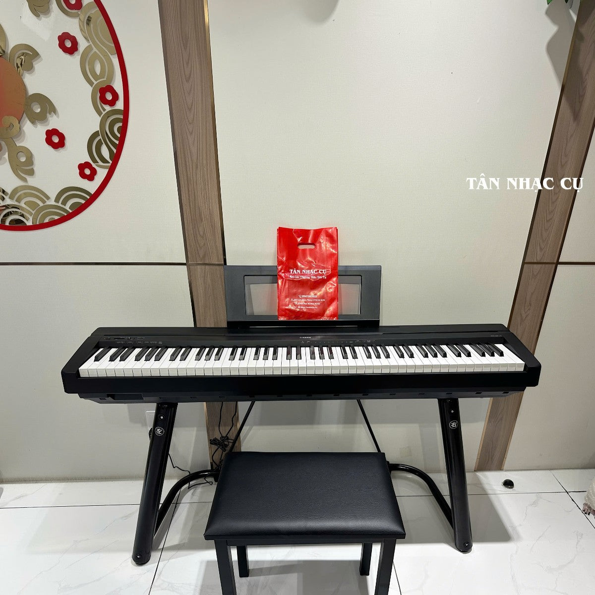 Đàn piano điện Yamaha P-45 màu đen 88 phím tại TÂN NHẠC CỤ, kèm chân đàn và ghế ngồi