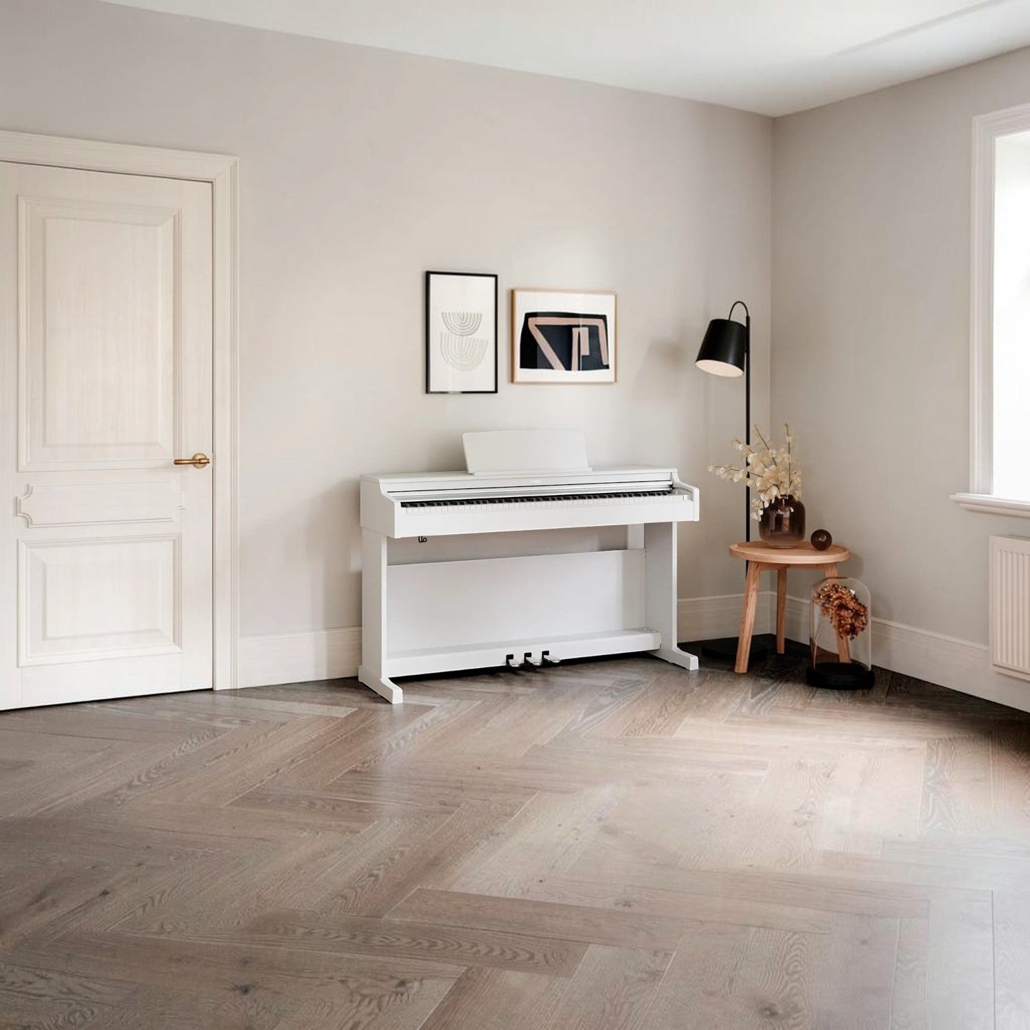 Đàn piano điện Yamaha YDP-165 màu trắng dáng tủ đứng sang trọng tại showroom Tân Nhạc Cụ