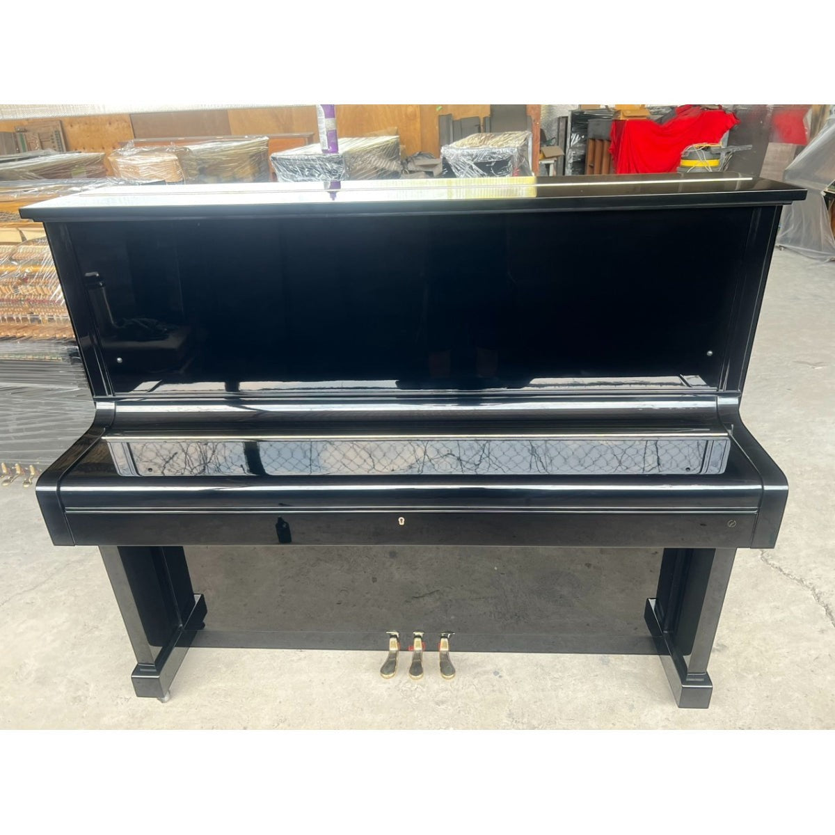 Đàn piano cơ upright Kawai KS3F màu đen bóng sang trọng tại TÂN NHẠC CỤ