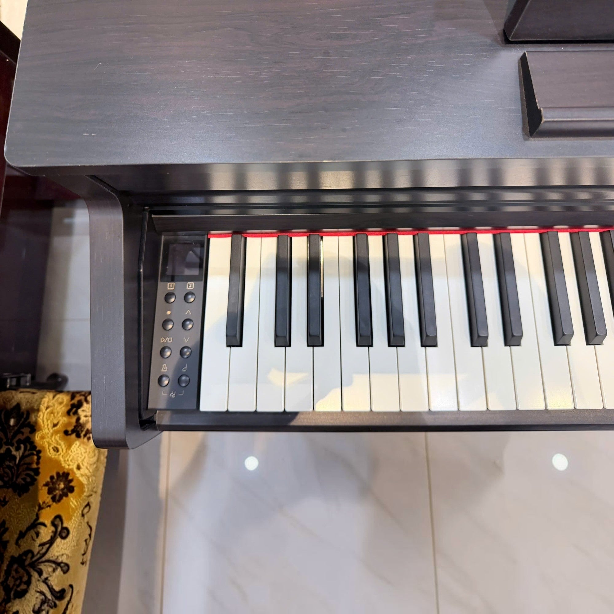 Đàn piano điện TÂN NHẠC CỤ Kawai CA49 qua sử dụng với bàn phím gỗ Grand Feel Compact và bảng điều khiển OLED