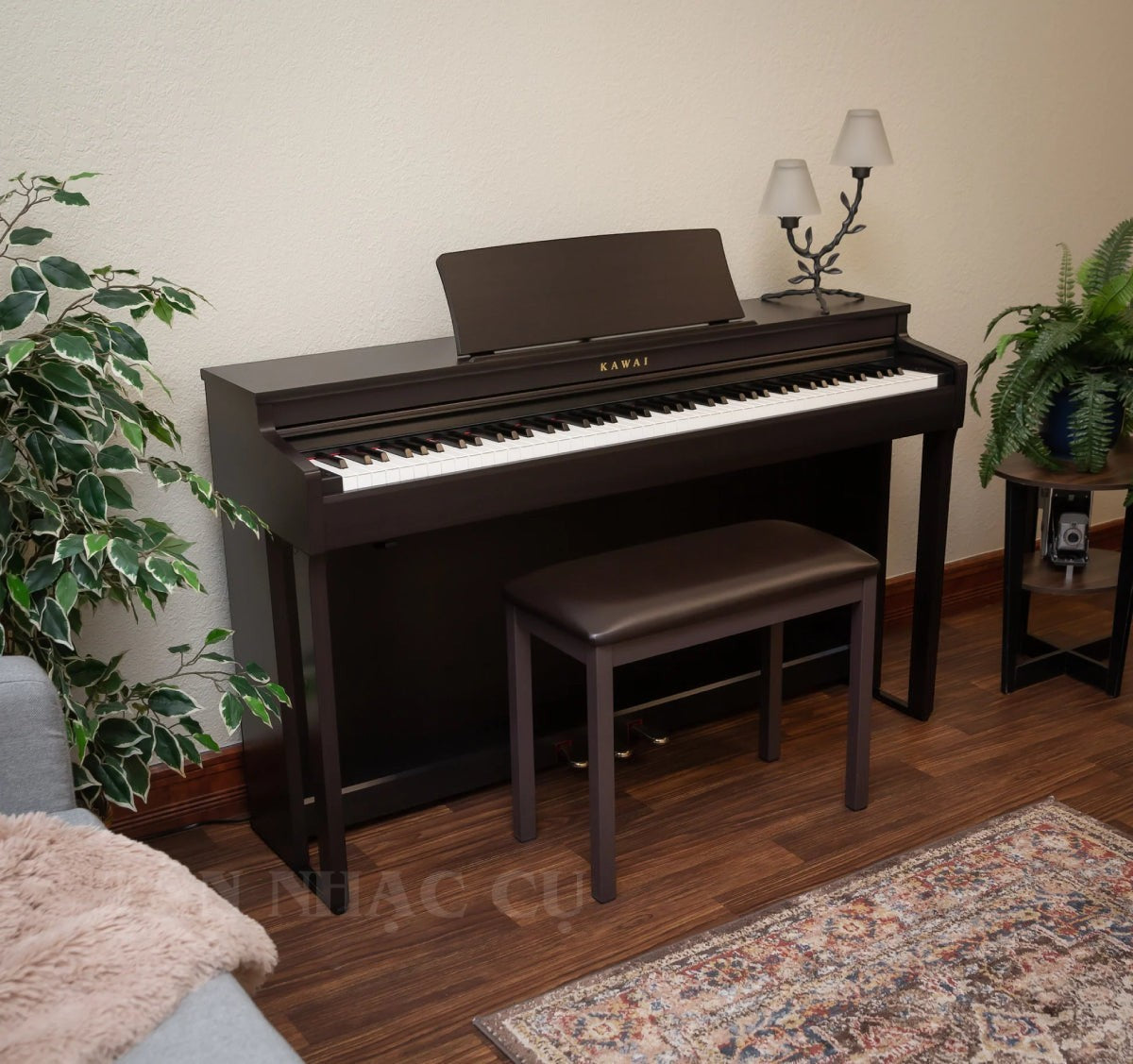 Đàn piano điện Kawai CN201 màu Premium Rosewood sang trọng tại TÂN NHẠC CỤ, thiết kế tủ đàn hiện đại và tinh tế