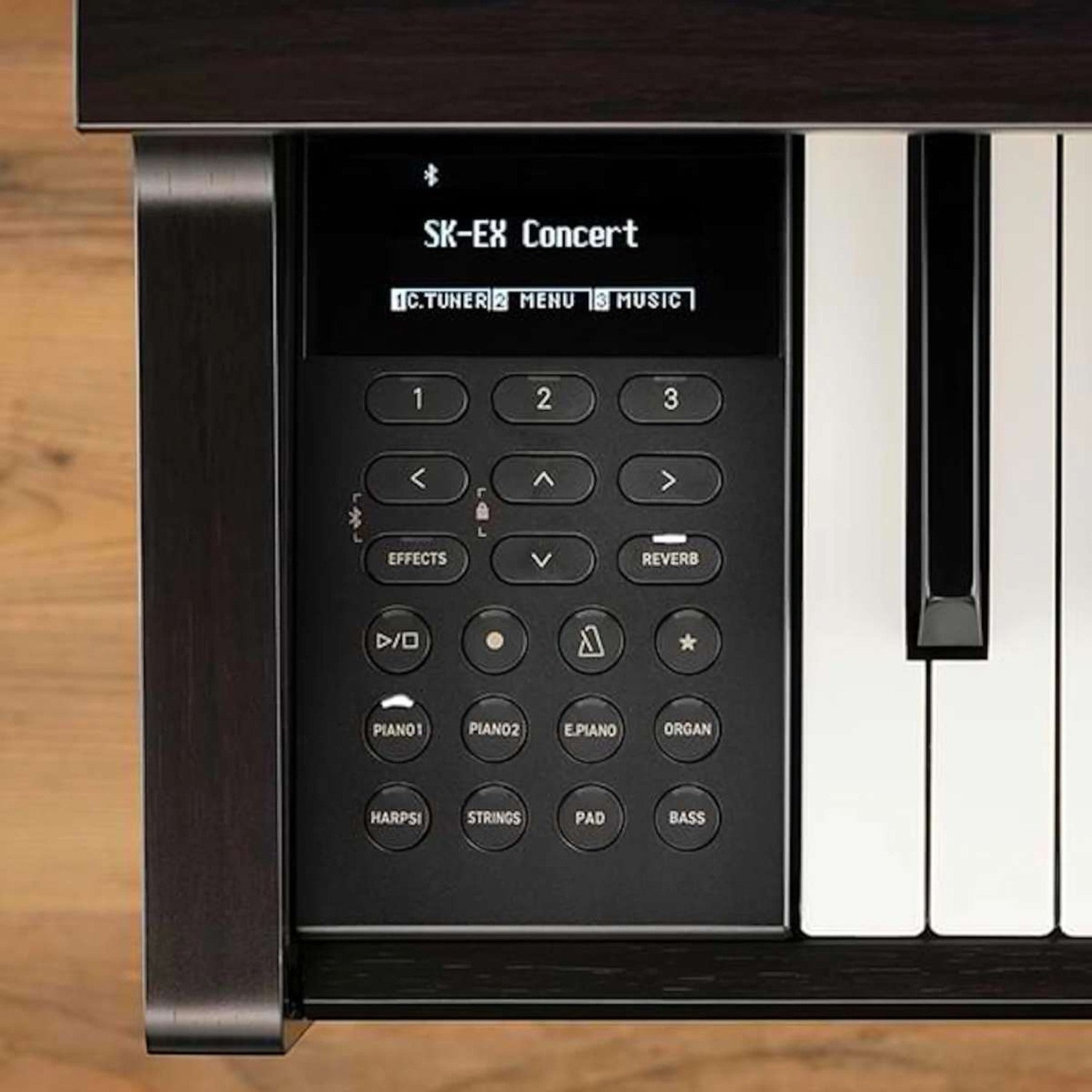 Bảng điều khiển màn hình OLED và các nút bấm chức năng trên đàn piano điện Kawai CN301 tại Tân Nhạc Cụ