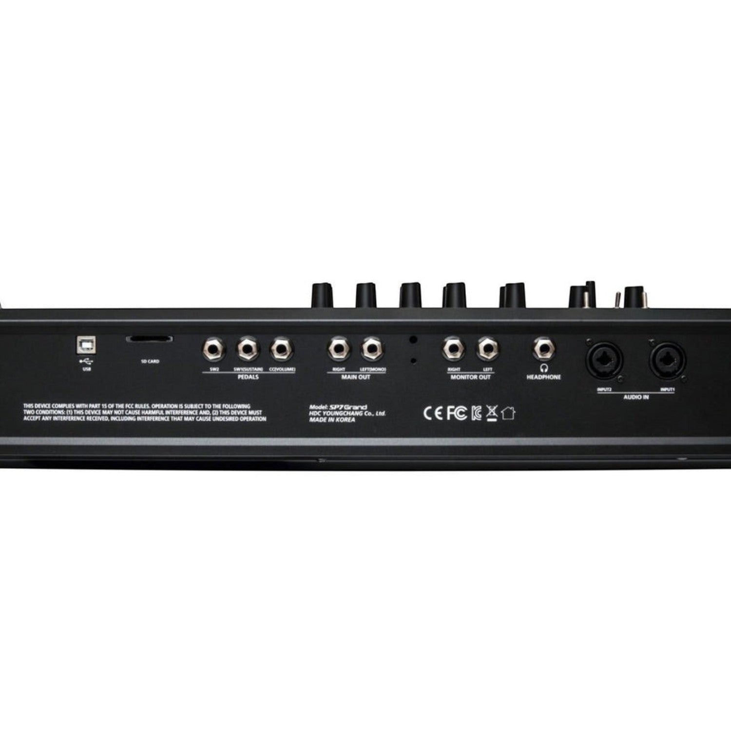 Bảng điều khiển cổng kết nối phía sau đàn piano điện Kurzweil SP7 Grand tại TÂN NHẠC CỤ với các cổng MIDI, USB và Audio