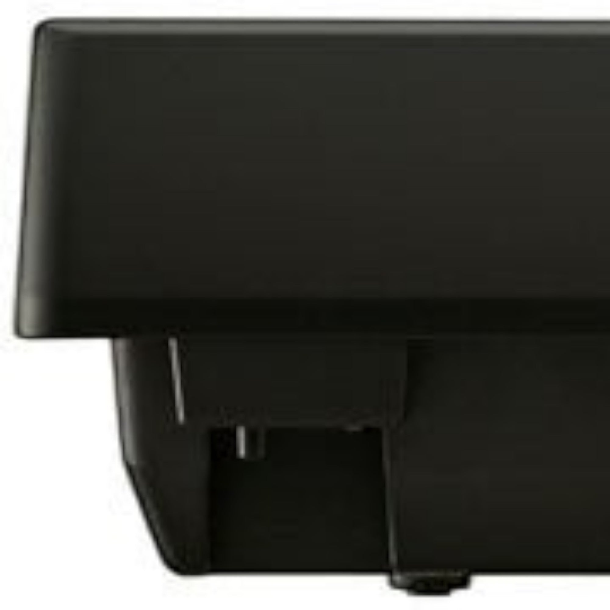 Mặt sau đàn piano điện Roland FP-10 tại TÂN NHẠC CỤ với các cổng kết nối USB và nguồn điện