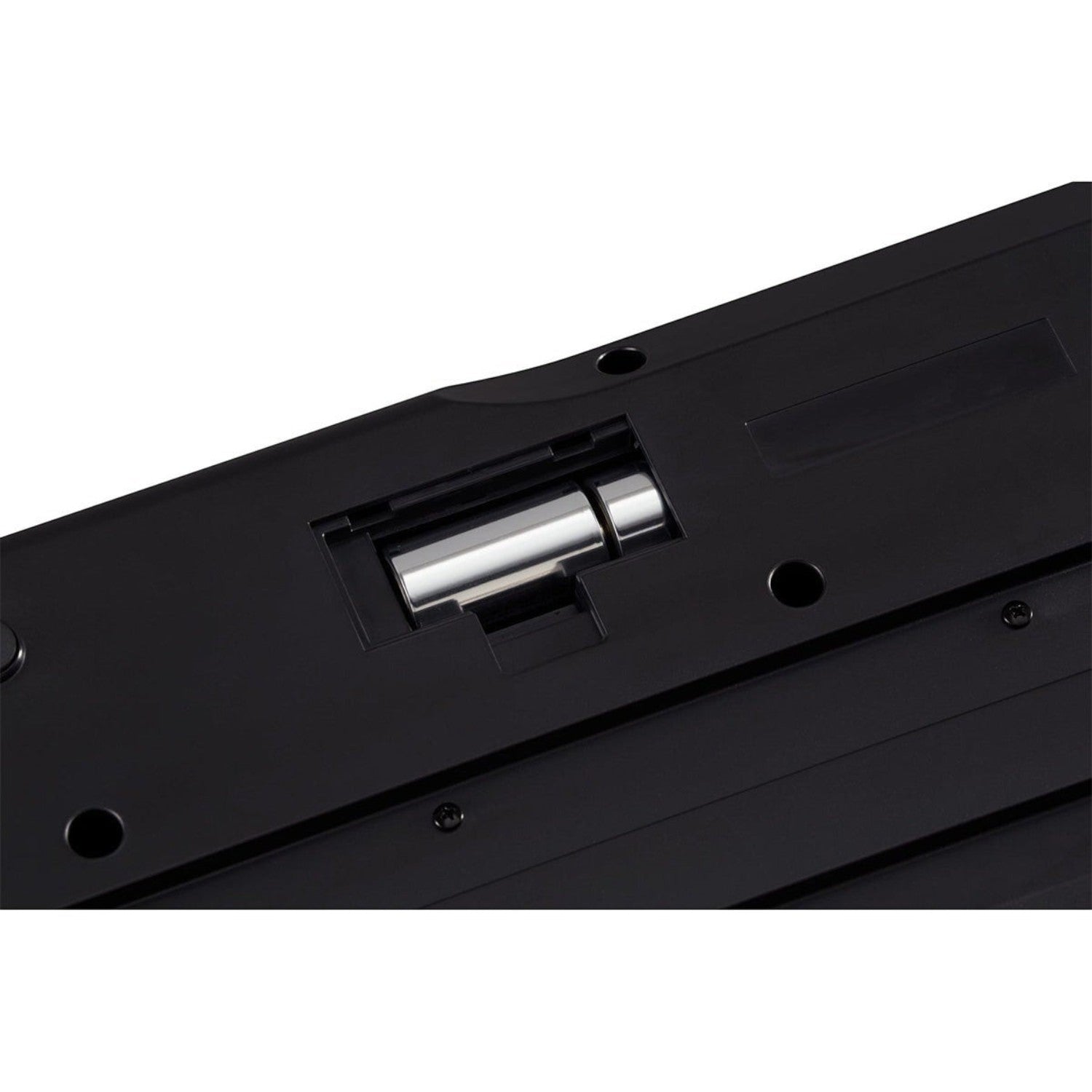 Ngăn chứa pin của đàn piano điện TÂN NHẠC CỤ Roland GO:88, thiết kế tiện lợi cho nhu cầu di động