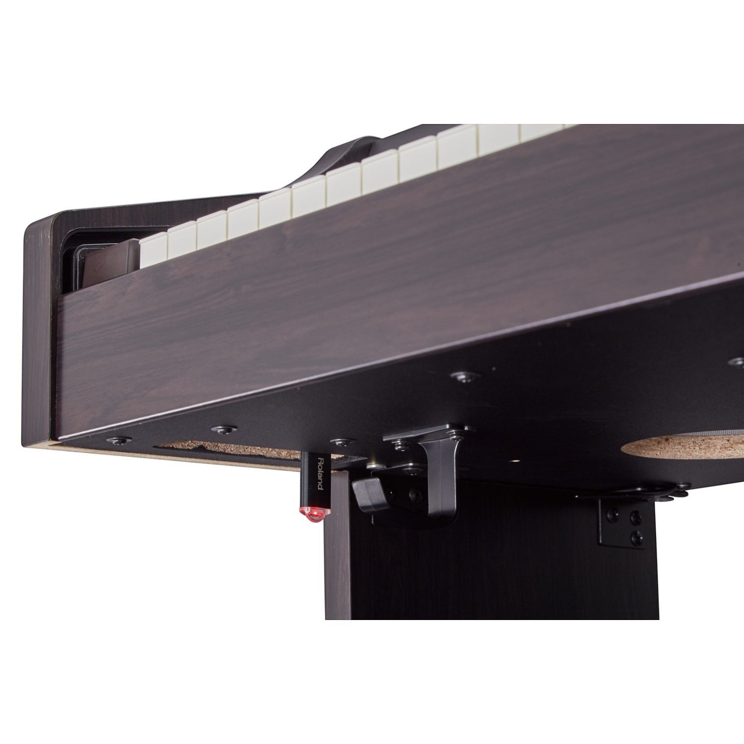 Đàn piano điện Roland RP302 màu gỗ tối với thiết kế dáng tủ gọn gàng tại TÂN NHẠC CỤ