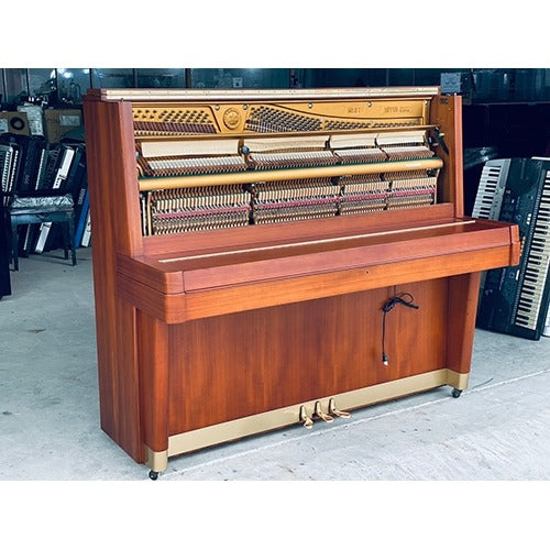 Đàn Piano Cơ Yamaha U7C Walnut 