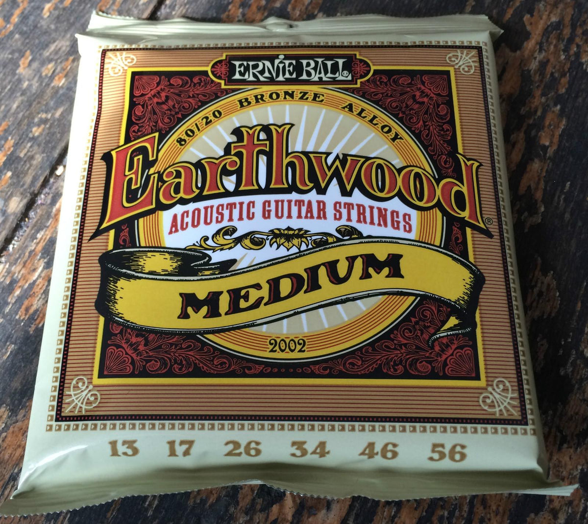 Dây Guitar Acoustic Ernie Ball Earthwood 80/20 Medium (13-56)