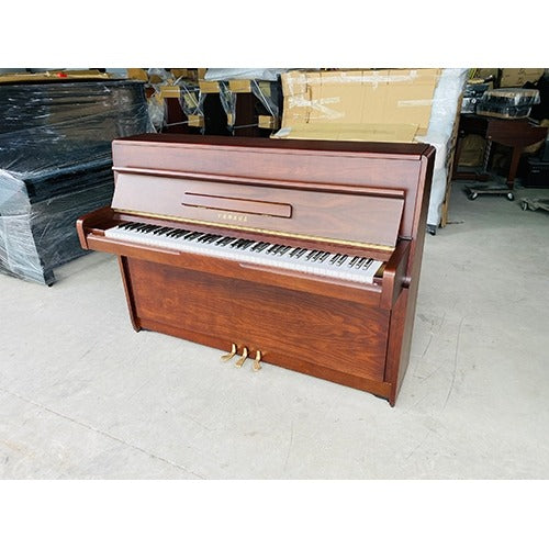 Yamaha M1A Walnut