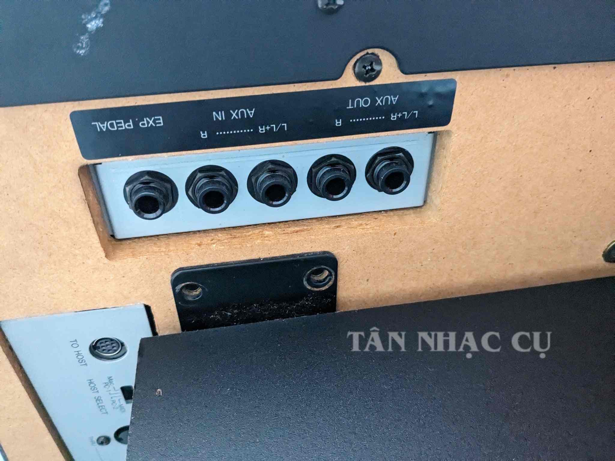 Đàn Piano Điện Yamaha CVP96