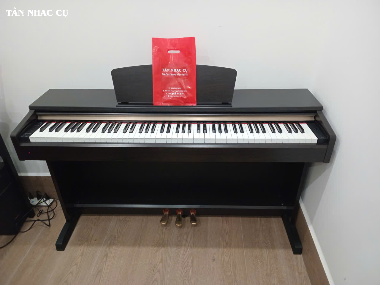 Đàn Piano Điện Yamaha YDP160