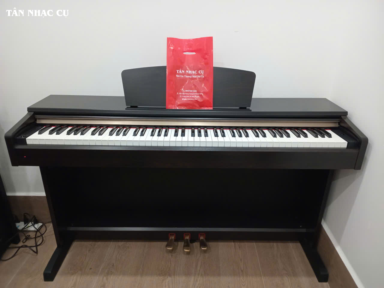 Đàn Piano Điện Yamaha YDP160