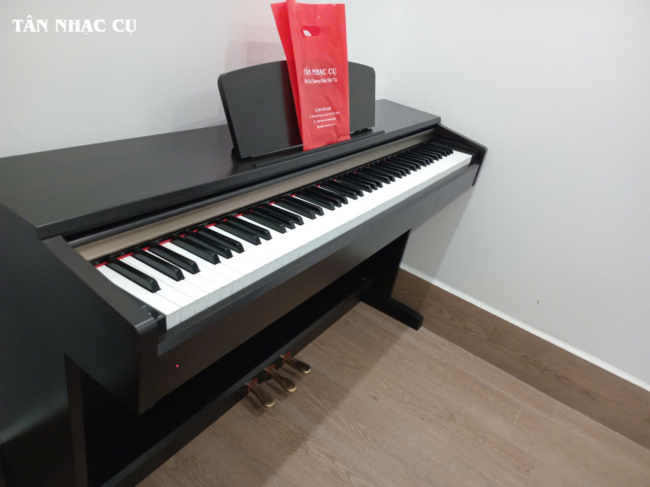 Đàn Piano Điện Yamaha YDP160