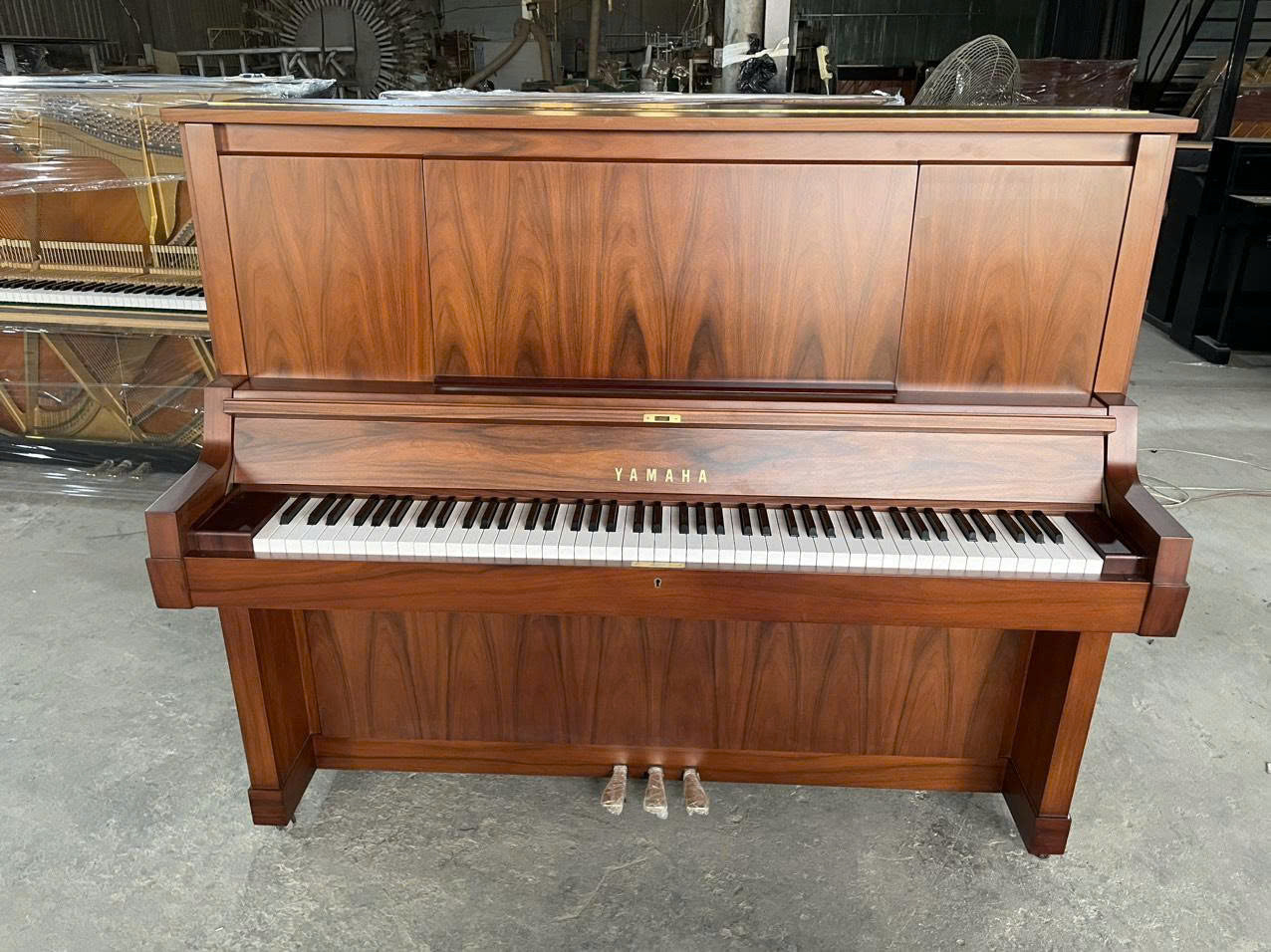 Đàn Piano Cơ Yamaha W101 - Qua Sử Dụng