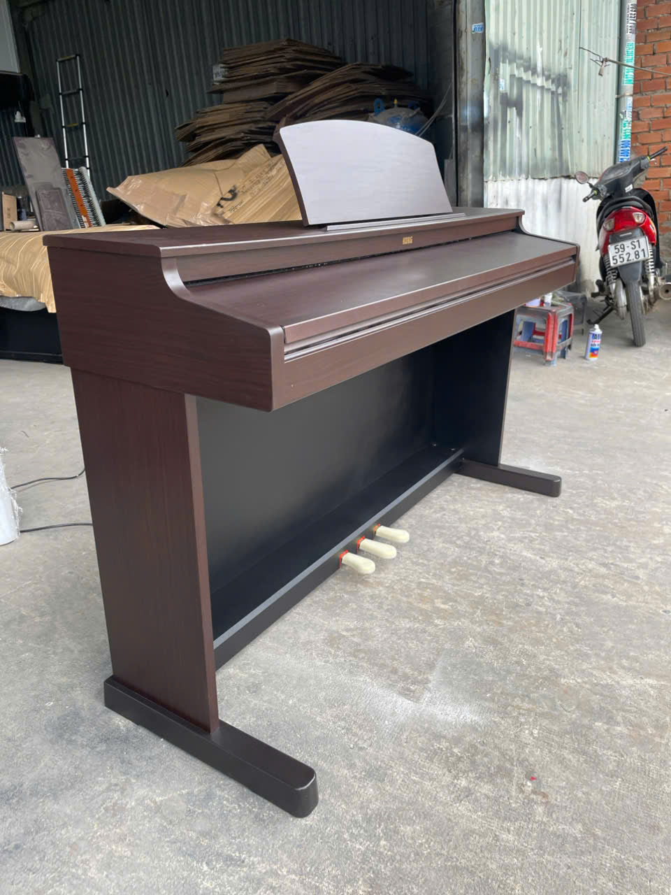 Đàn Piano Điện Korg C2200