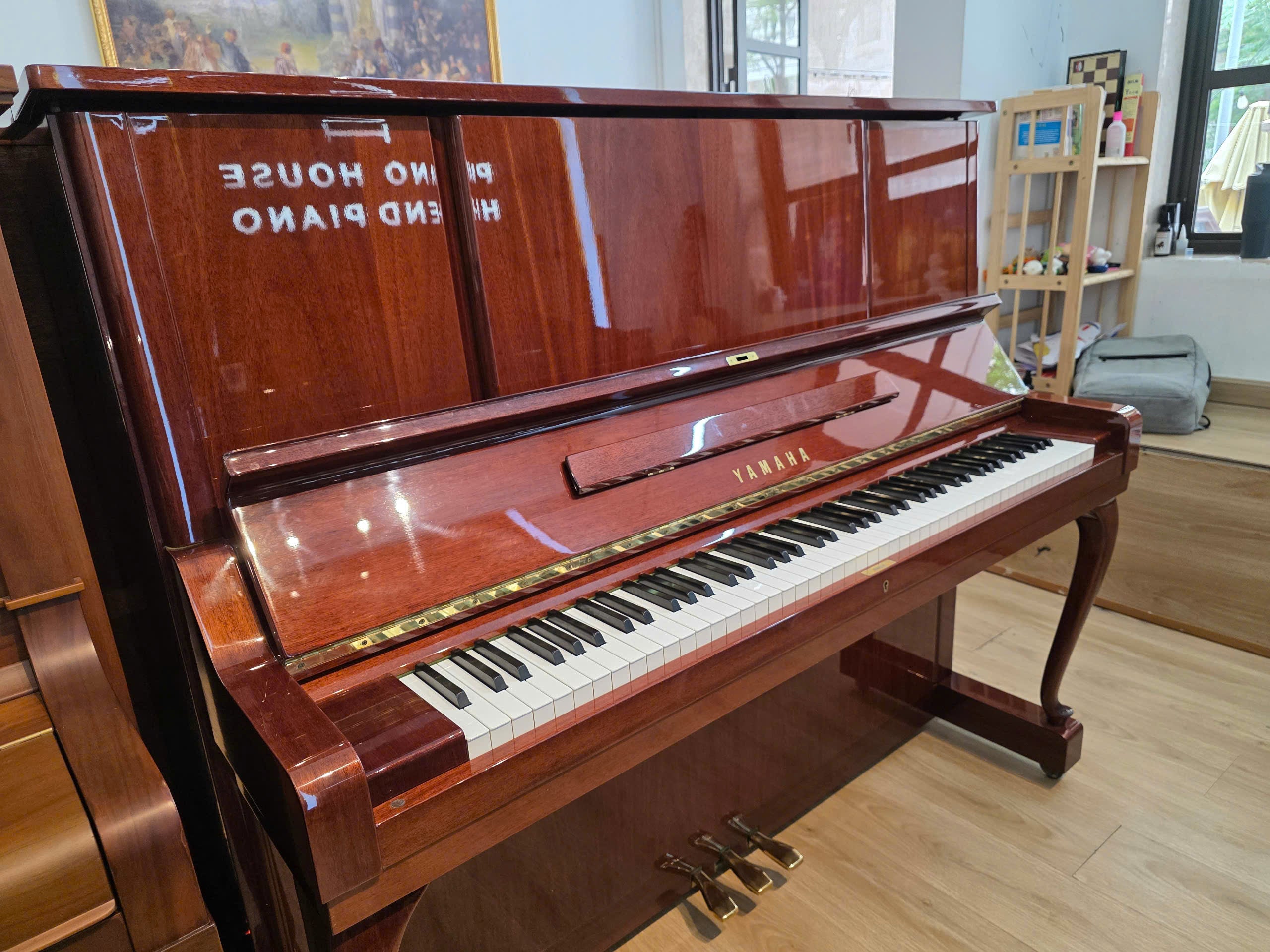 Đàn Piano Cơ Yamaha W106B