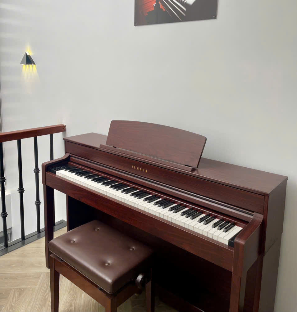 Đàn Piano Điện Yamaha CLP545M