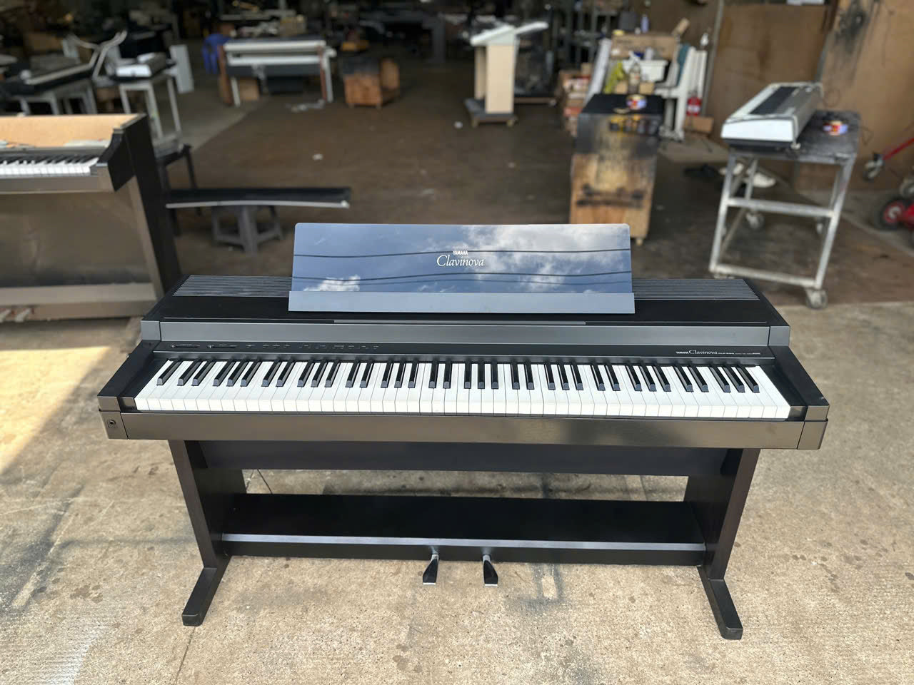 Đàn Piano Điện Yamaha CLP500