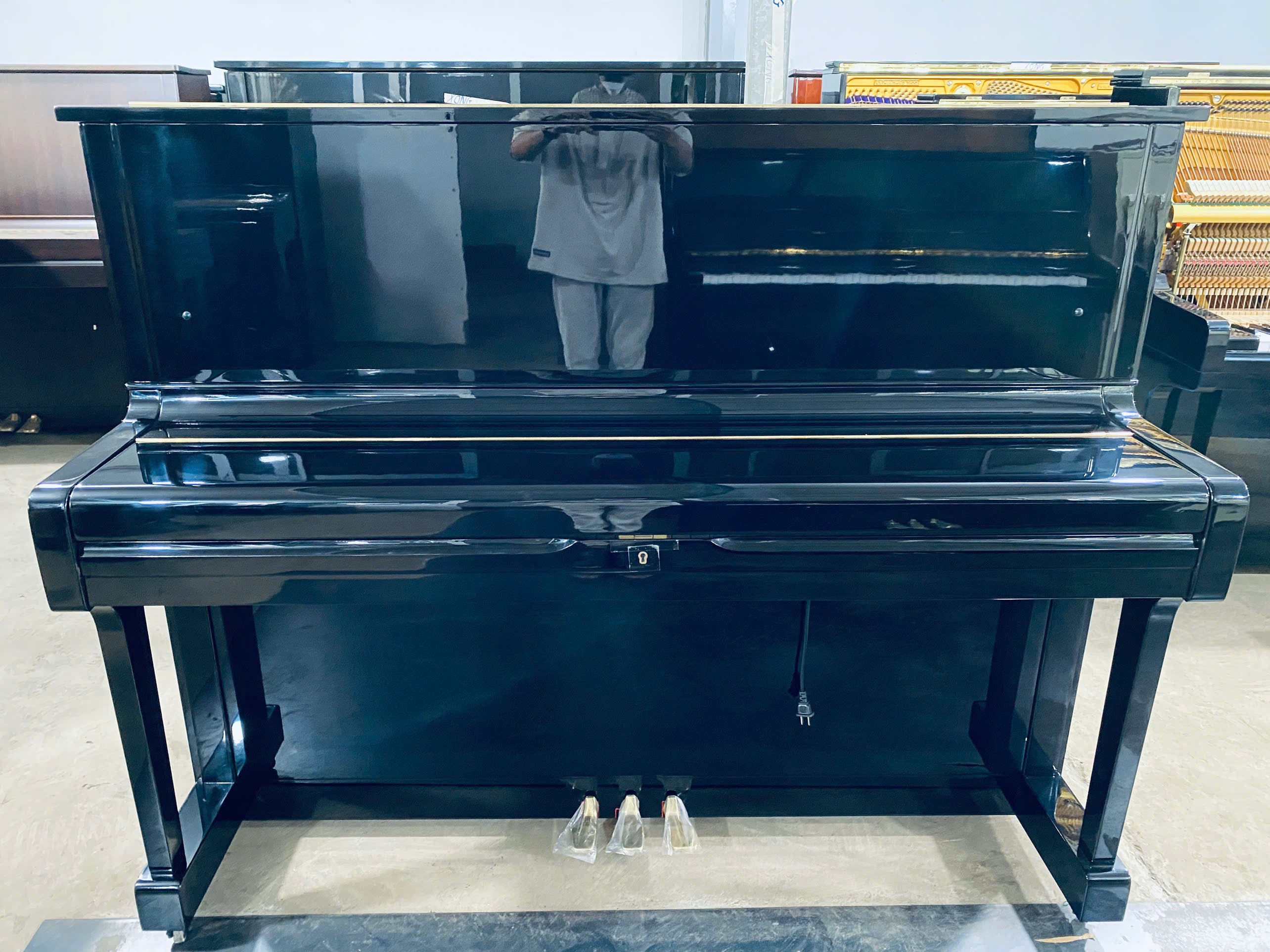 Đàn Piano Cơ Yamaha U1G