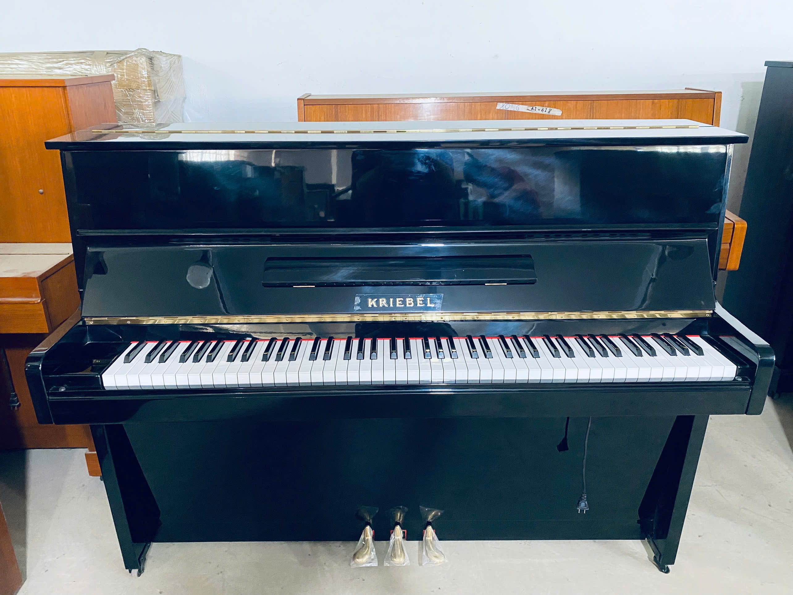 Đàn Piano Cơ KRIEBEL TK 88