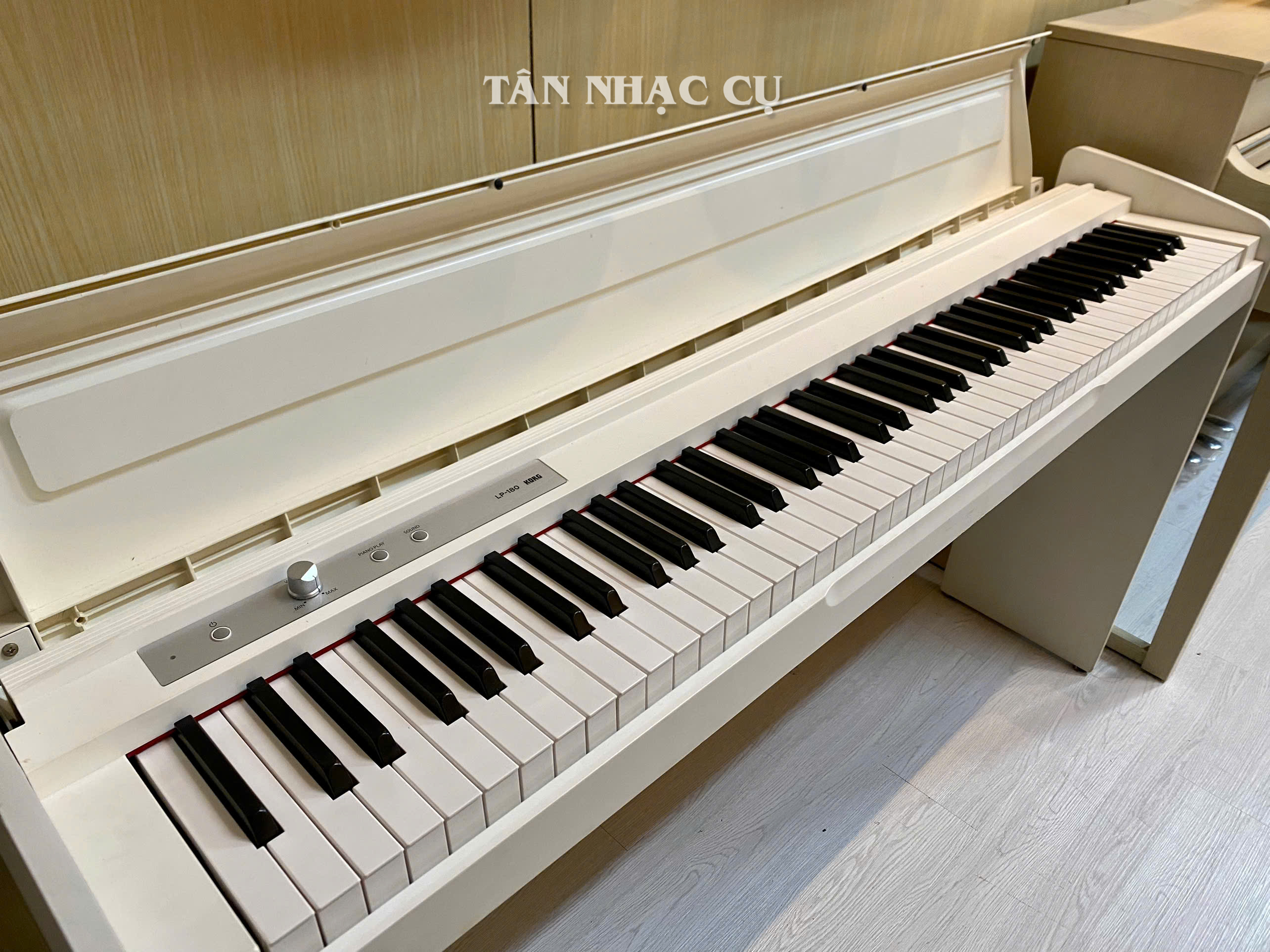 Đàn Piano Điện Korg LP180