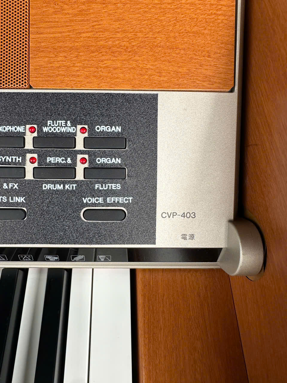 Đàn Piano Điện Yamaha CVP403